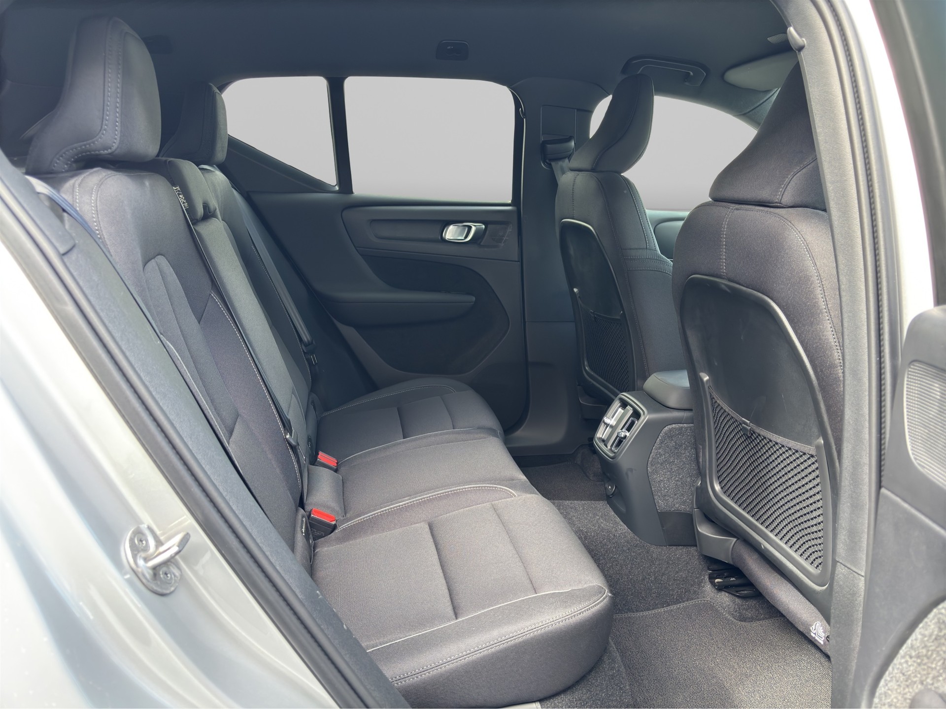 VOLVO XC40 E80 Core-image-12