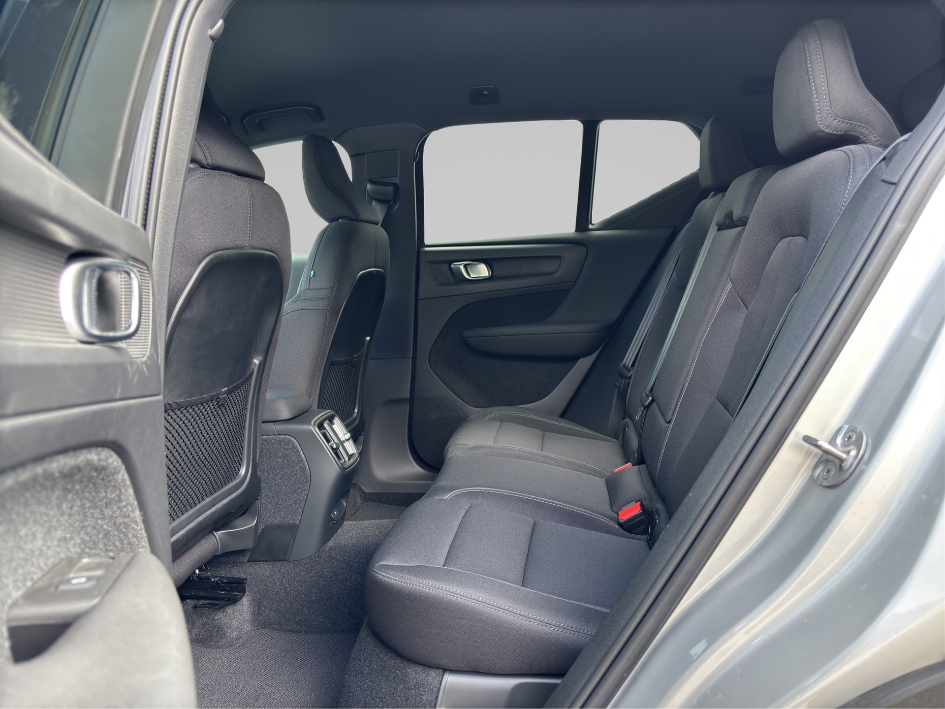 VOLVO XC40 E80 Core-image-14