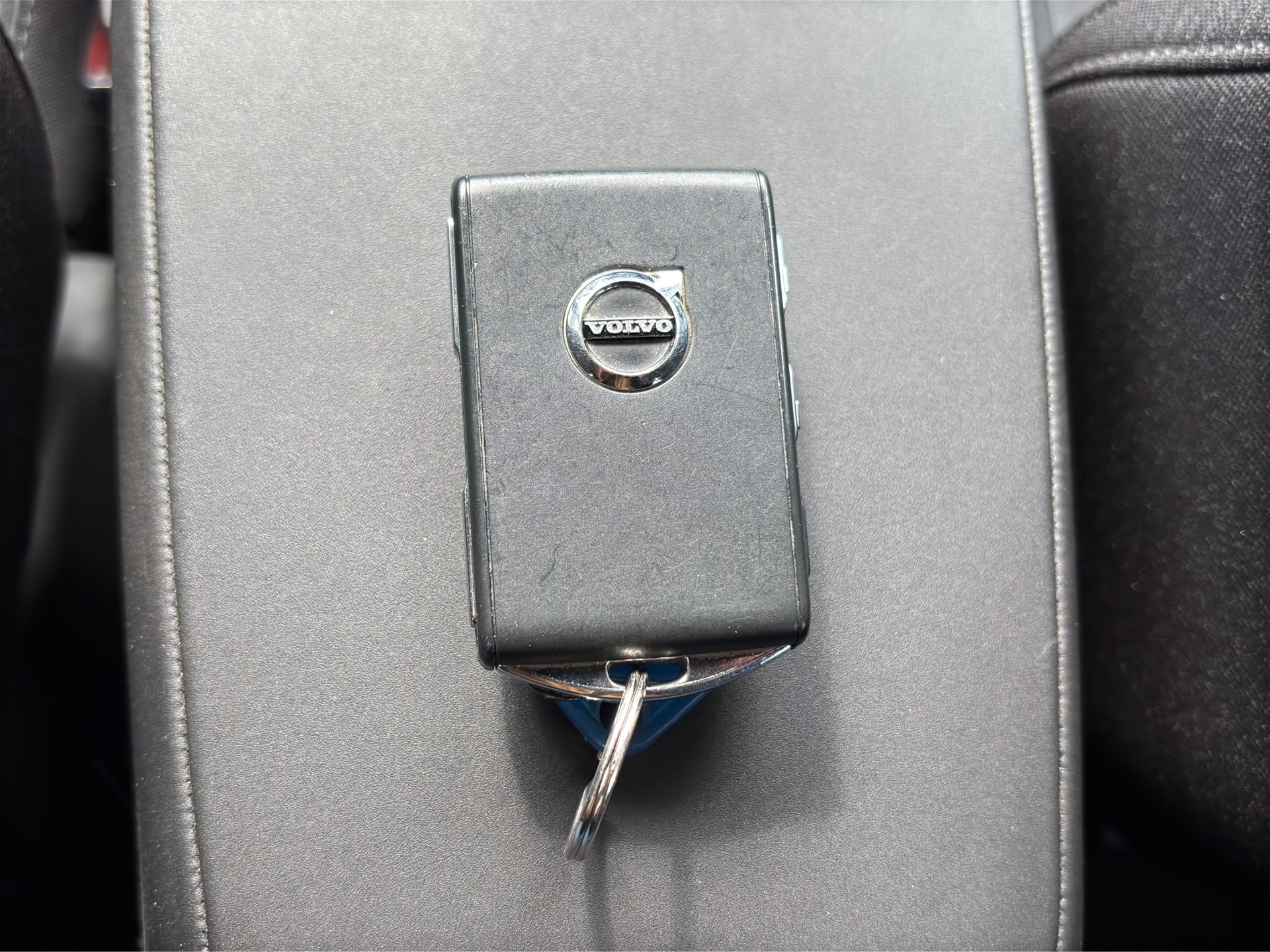 VOLVO XC40 E80 Core-image-20