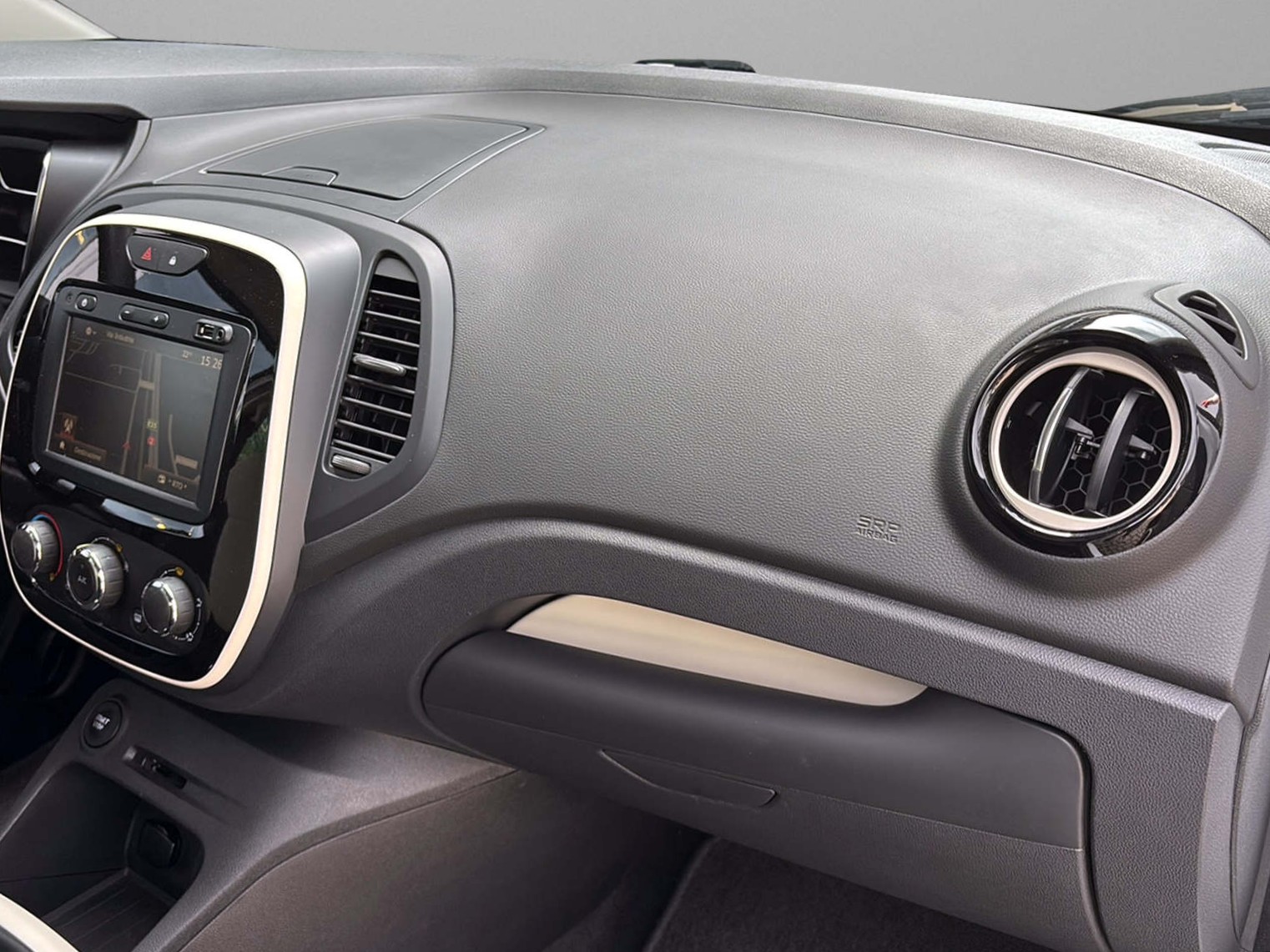 RENAULT Captur 0.9 12V Zen-image-12