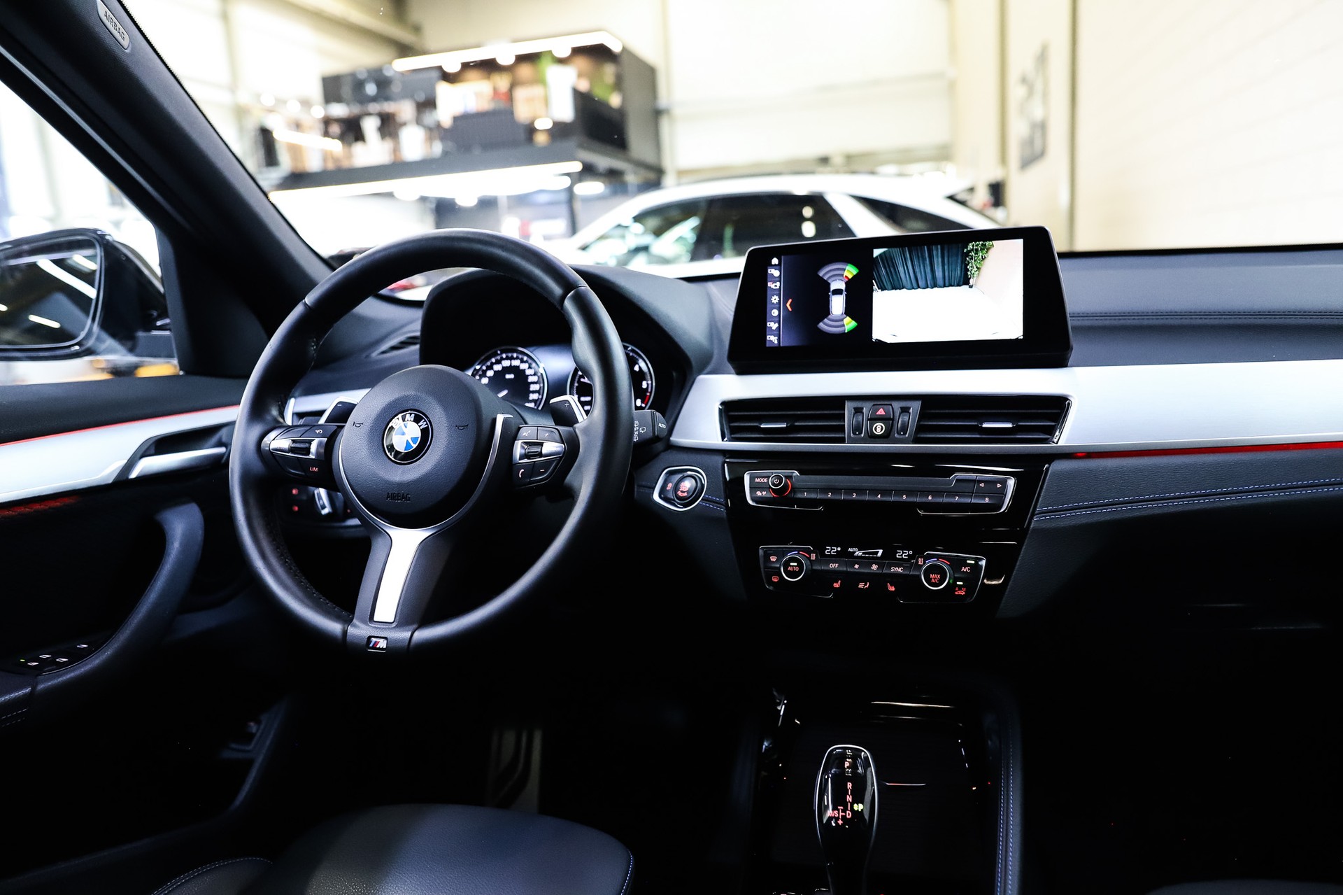 BMW X1 sDrive 18d M Sport Steptronic-image-19