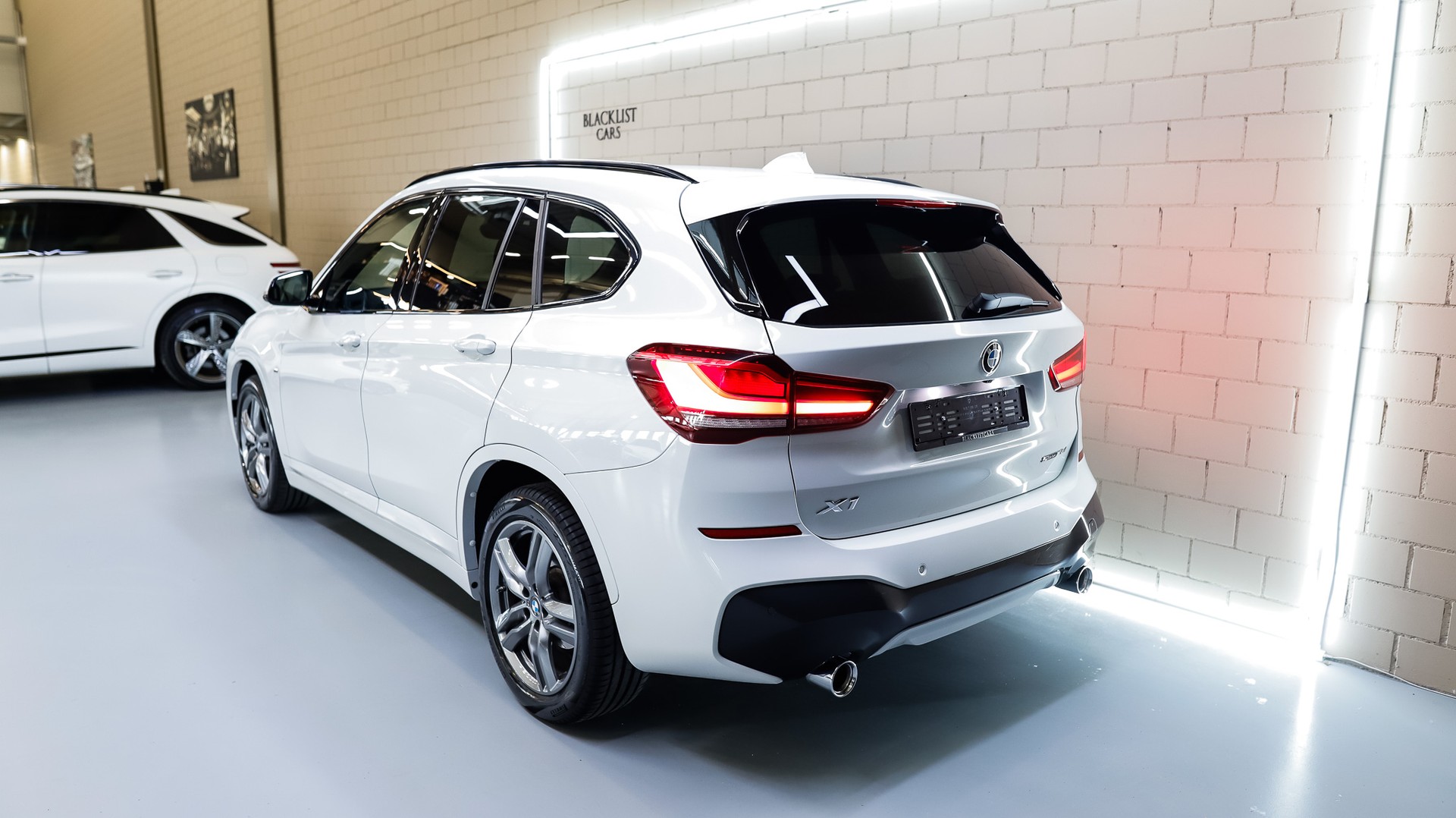 BMW X1 sDrive 18d M Sport Steptronic-image-5