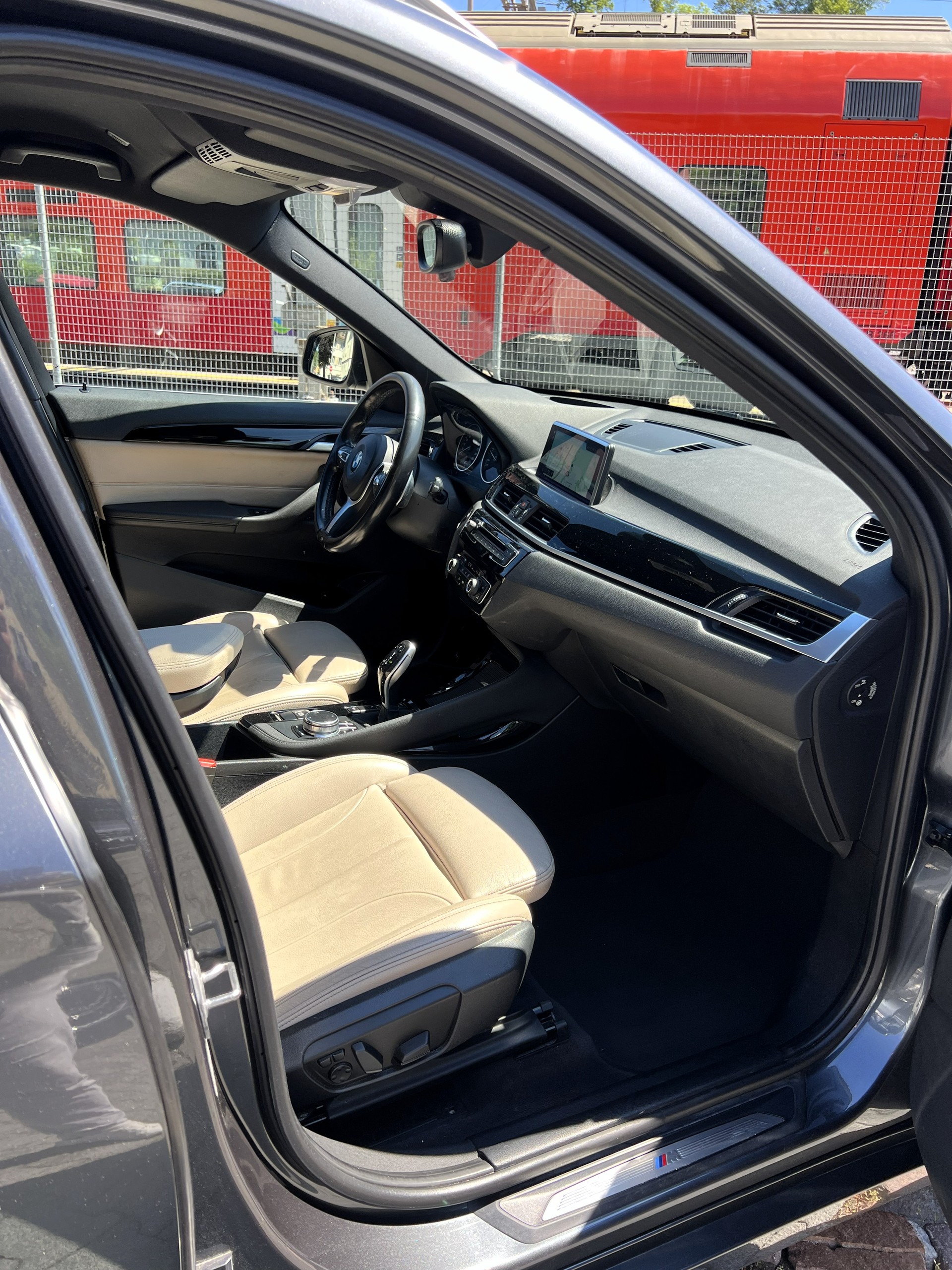 BMW X1 xDrive 20d M Sport Steptronic-image-13
