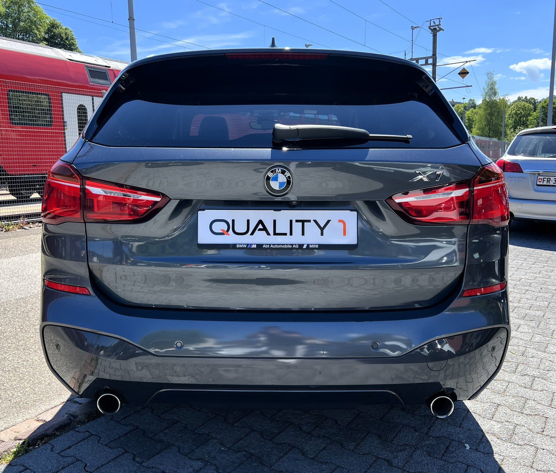BMW X1 xDrive 20d M Sport Steptronic-showroom-element-3