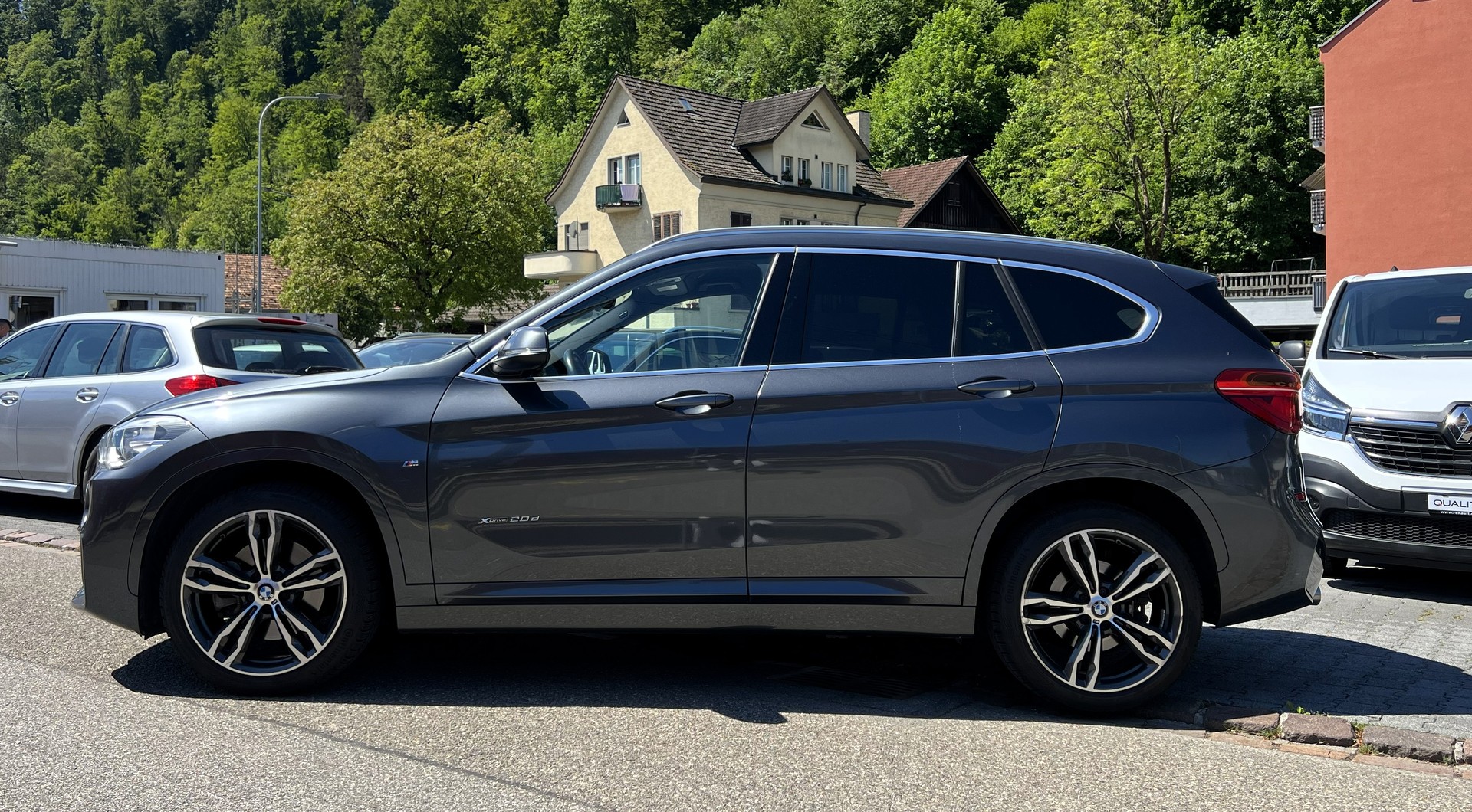 BMW X1 xDrive 20d M Sport Steptronic-showroom-element-1