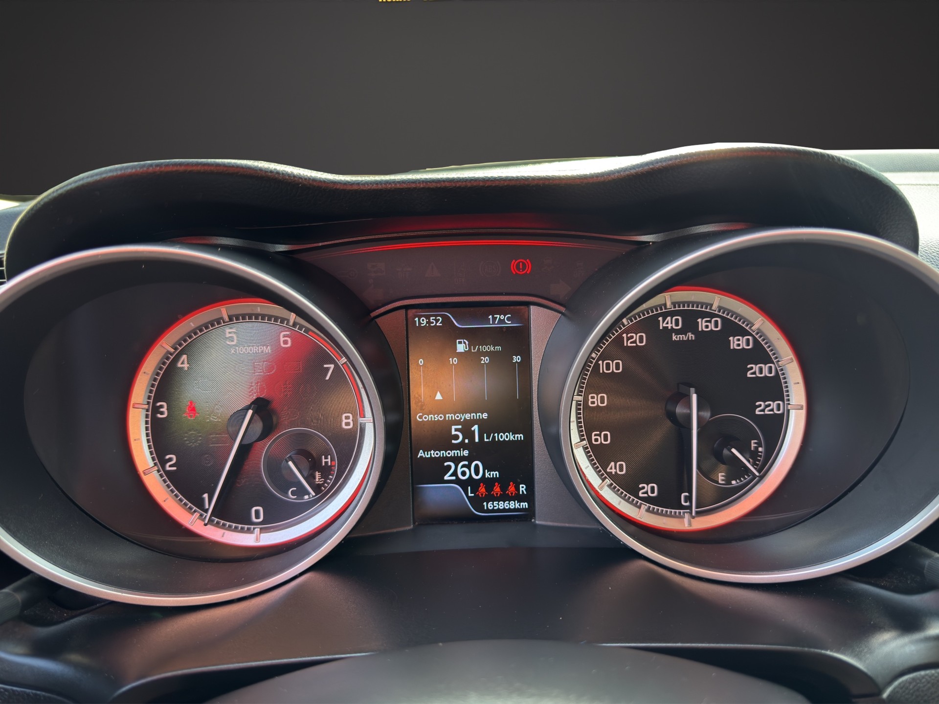 SUZUKI Swift 1.0 12V SHVS Compact Top Hybrid-image-10