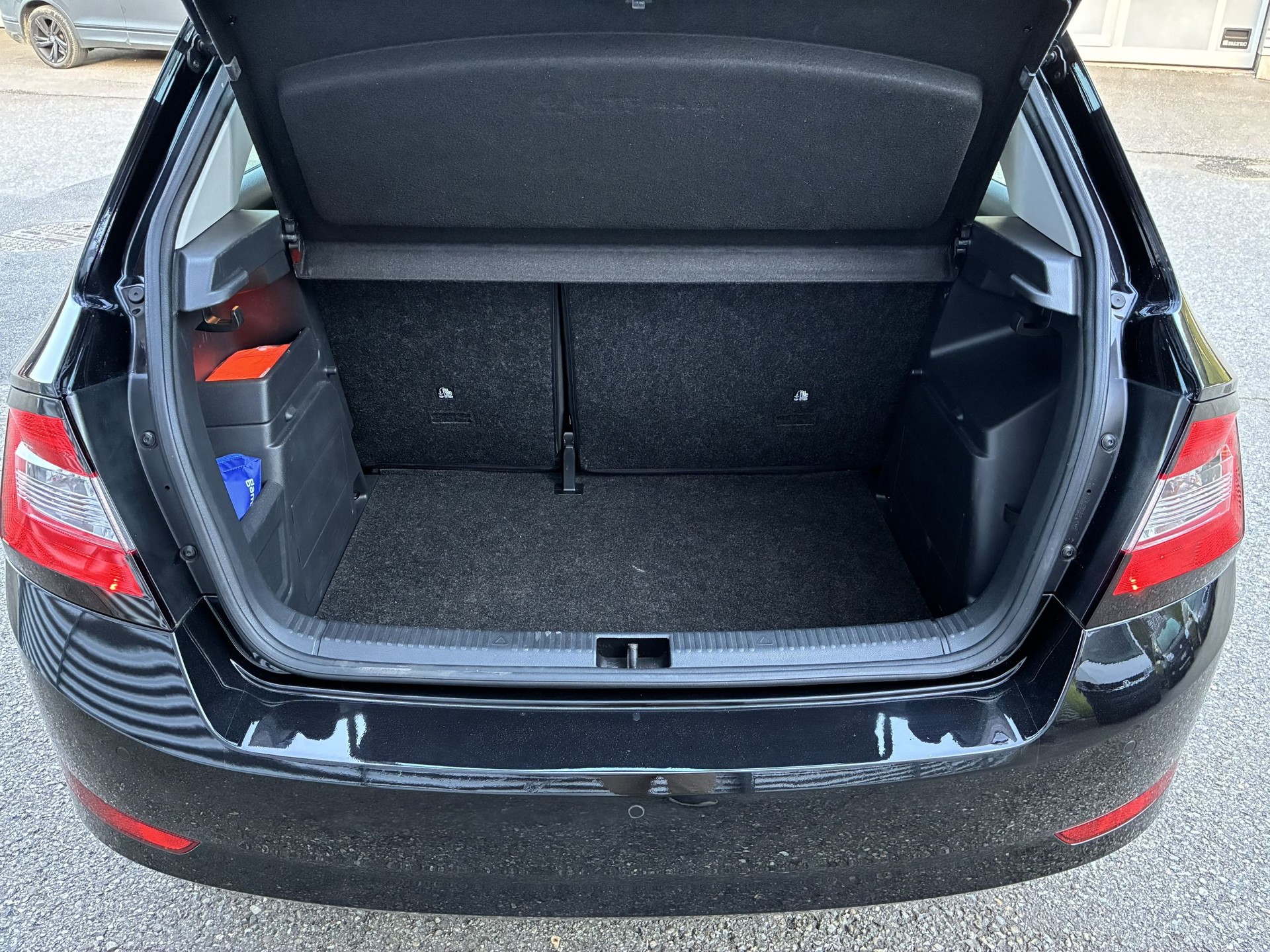 SKODA Fabia Lim. Ambition 1.0TSI man.-image-7