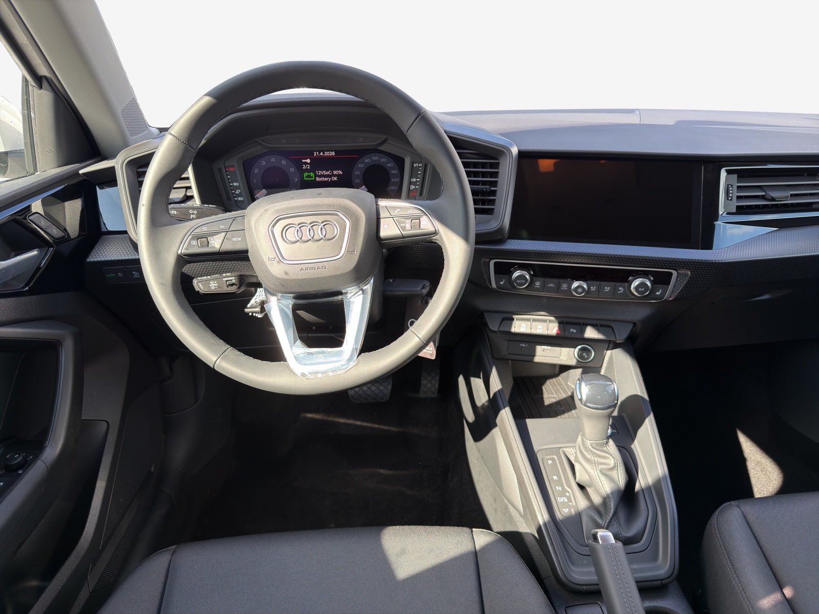 AUDI A1 Sportback 30 TFSI S Line Attraction S-tronic-image-8