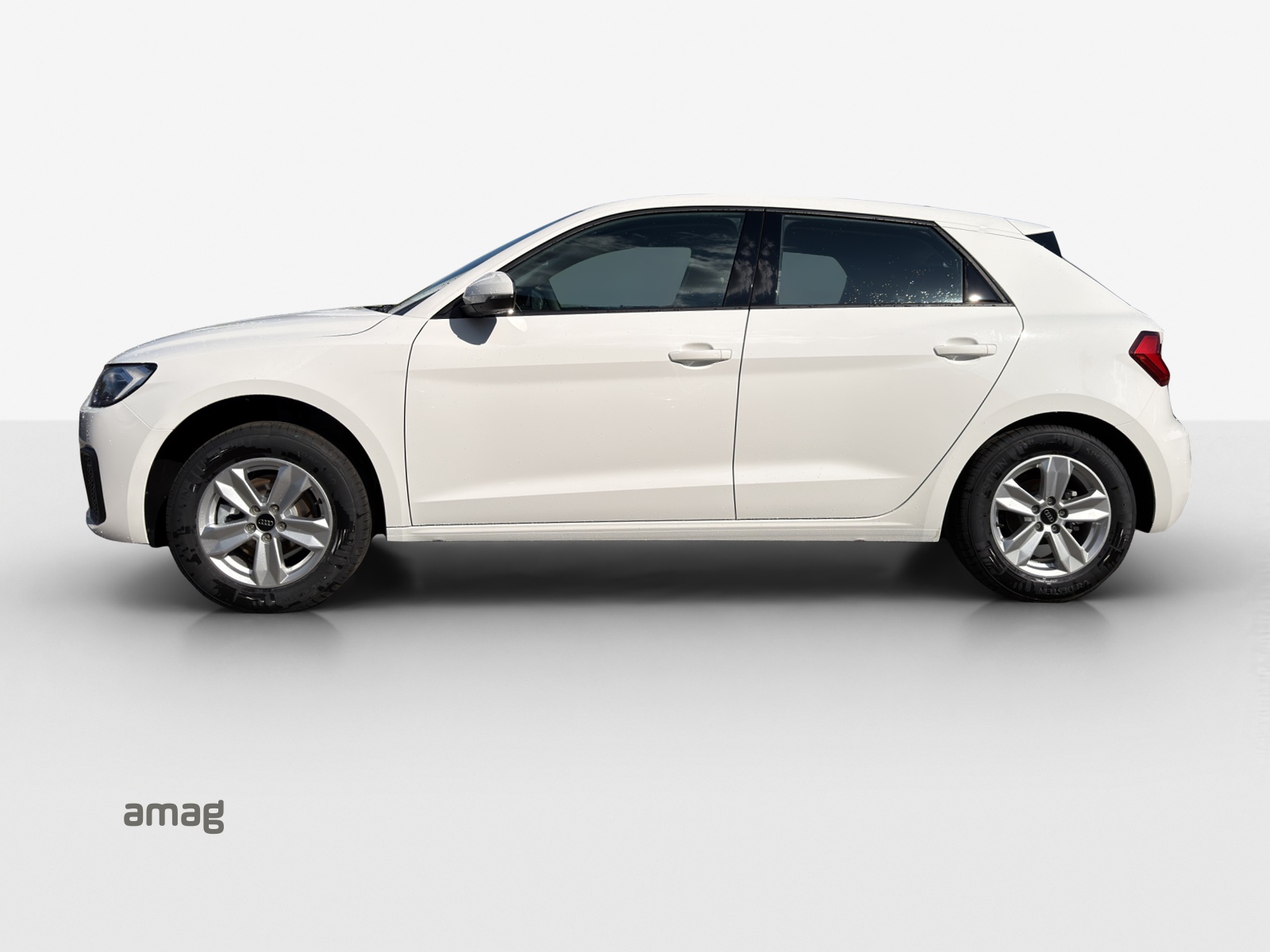 AUDI A1 Sportback 30 TFSI S Line Attraction S-tronic-showroom-element-1