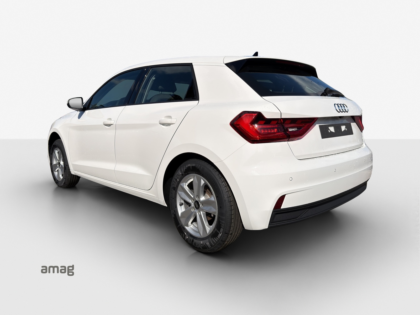 AUDI A1 Sportback 30 TFSI S Line Attraction S-tronic-showroom-element-2