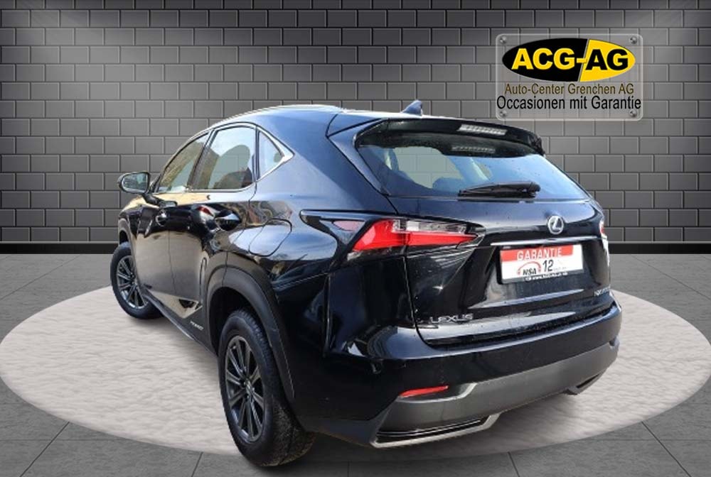 LEXUS NX 300h comfort E-Four Automatic ** RF-Kamera ** Grosses Navigationsystem ** Frisch Ab MFK & Serviceic-showroom-element-3
