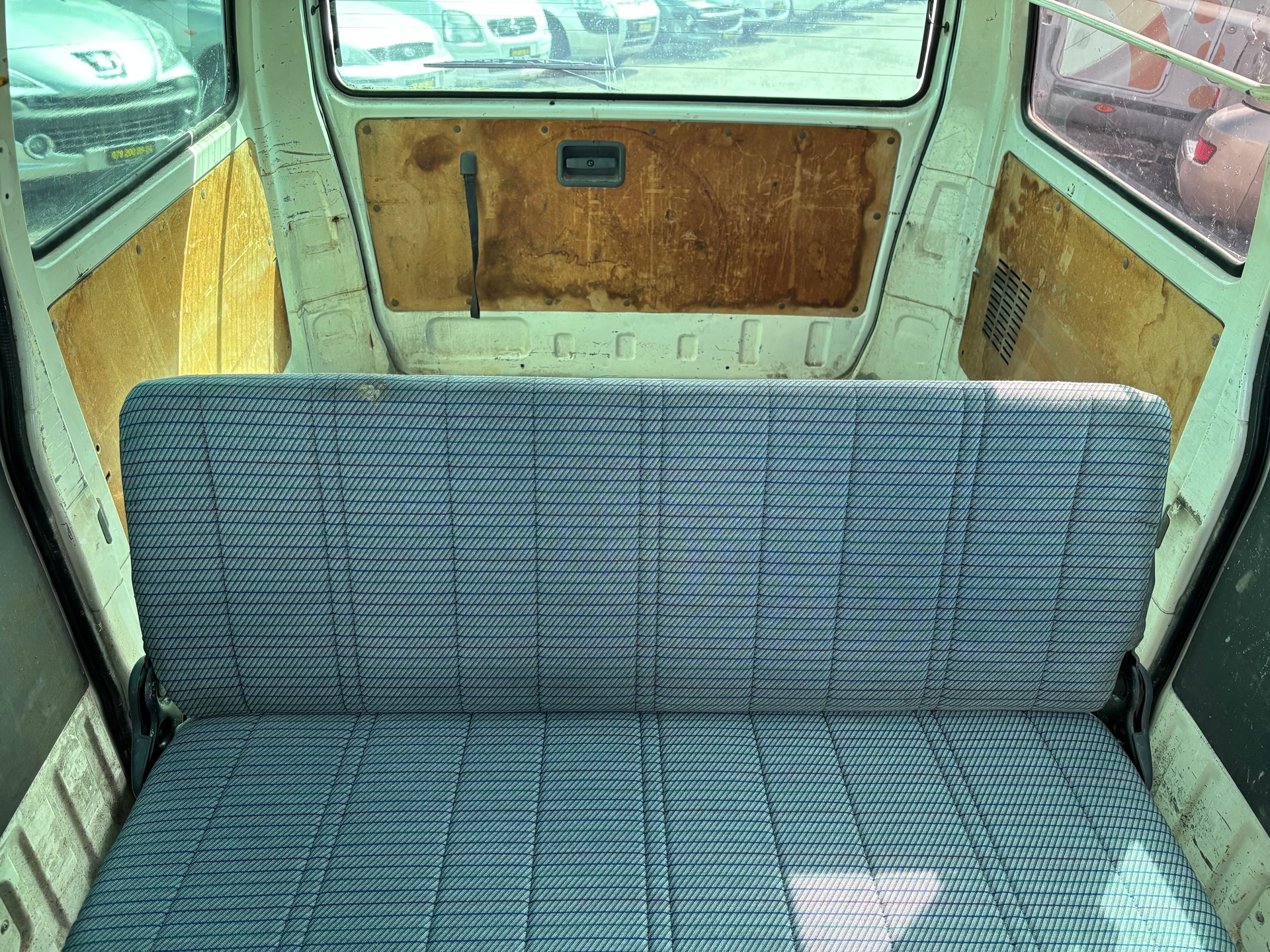 TOYOTA Hiace 2.4 Kombi RCH12-image-13