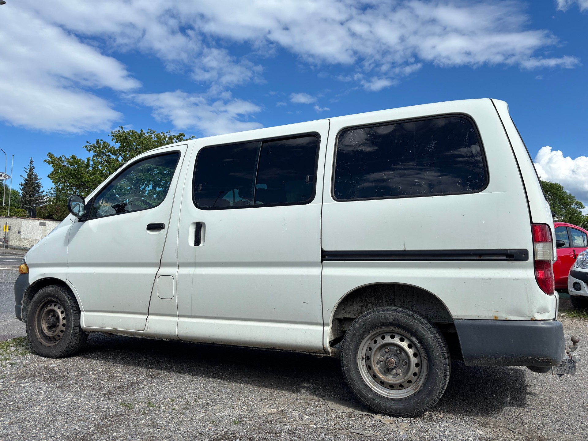 TOYOTA Hiace 2.4 Kombi RCH12-image-3