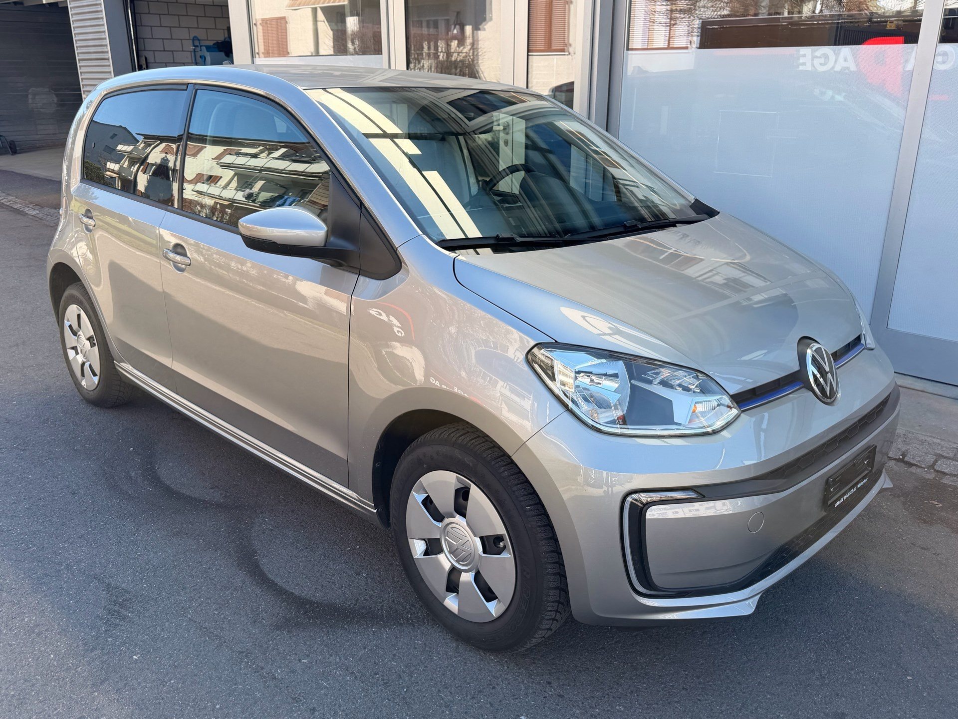 VW e-up! E-UP! EDITION *** TOPPREIS ***-showroom-element-2