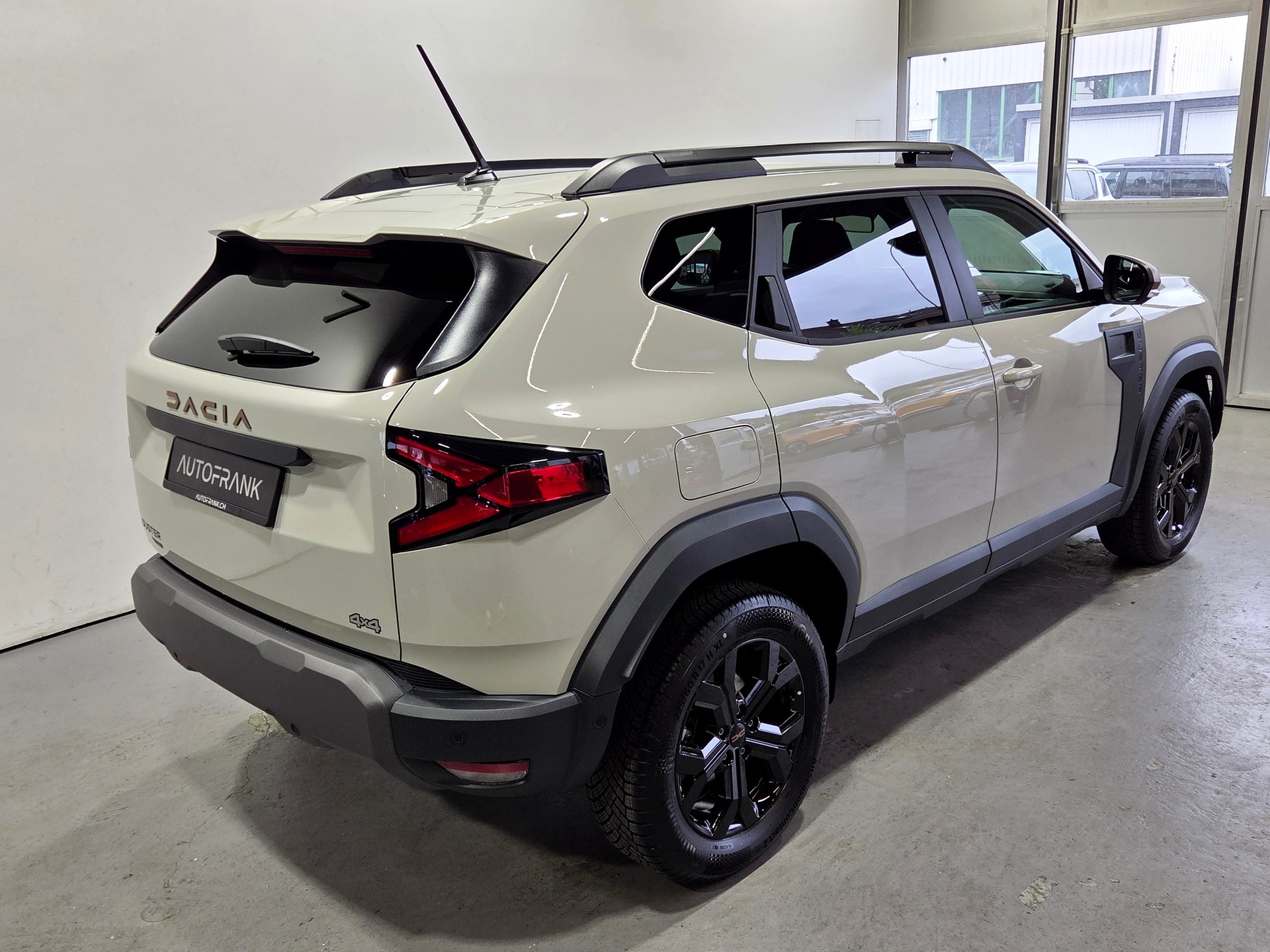 DACIA Duster 1.2 Hybrid-G Extreme 4WD-image-20