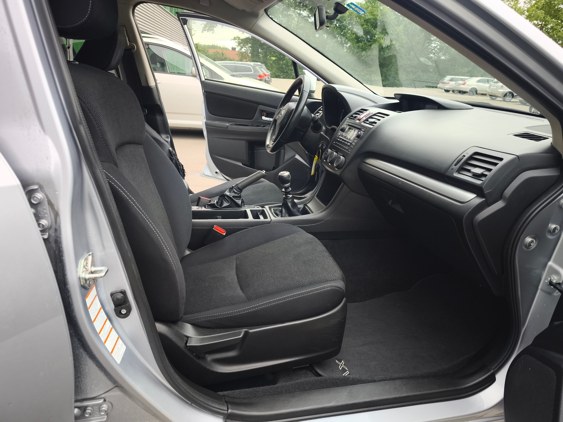SUBARU XV 2.0 Swiss Two AWD-image-6