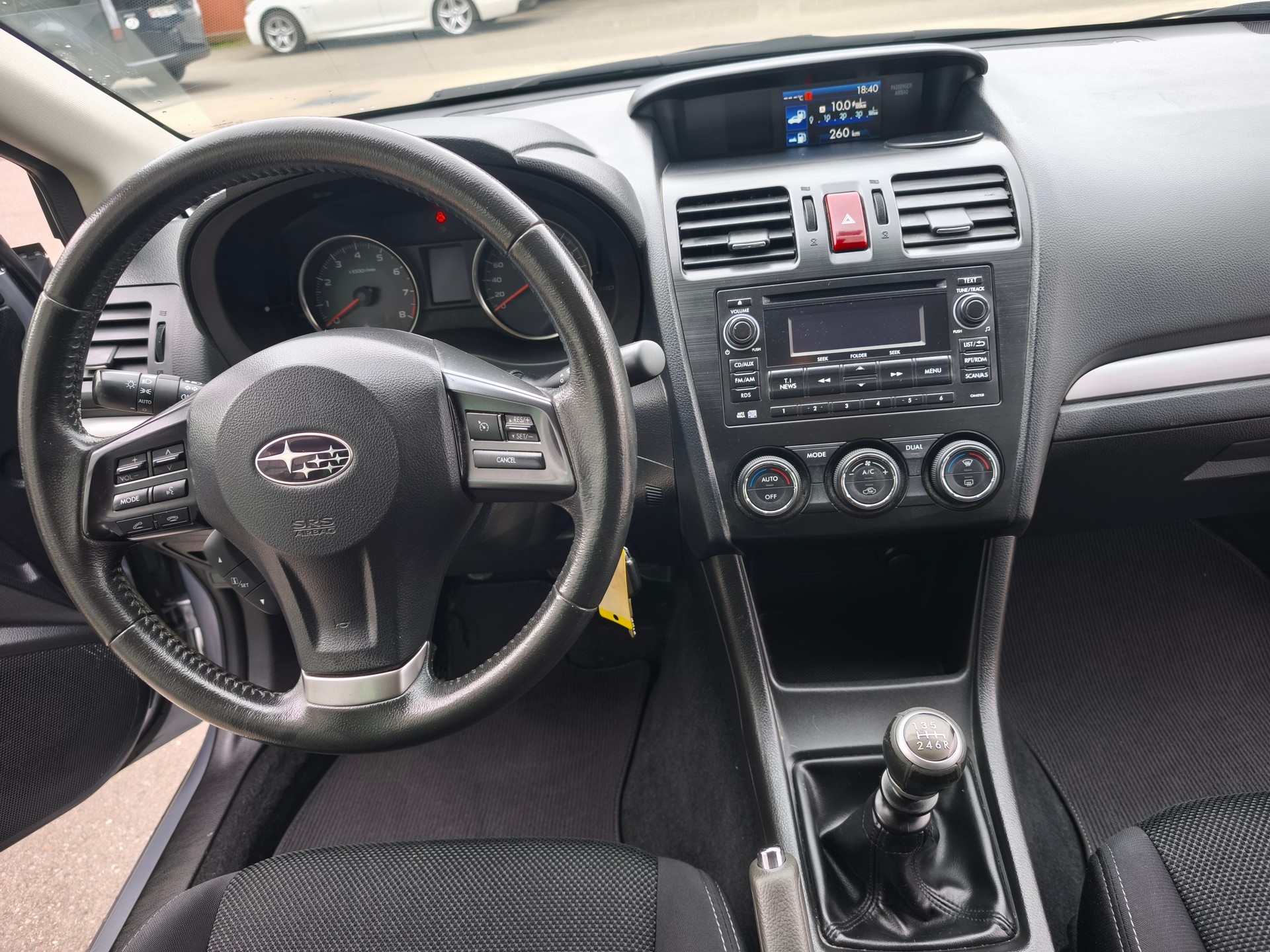 SUBARU XV 2.0 Swiss Two AWD-image-9