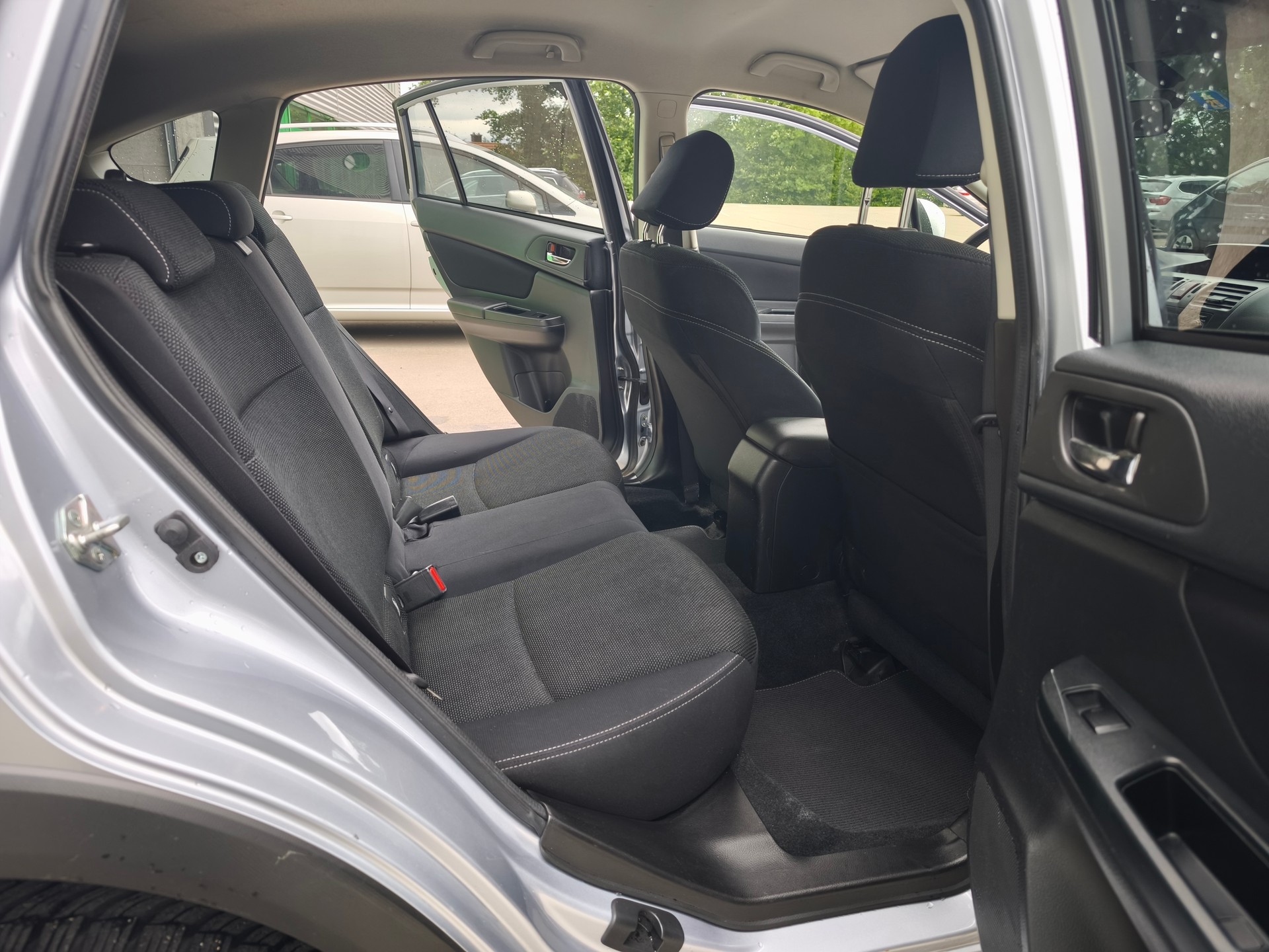 SUBARU XV 2.0 Swiss Two AWD-image-7