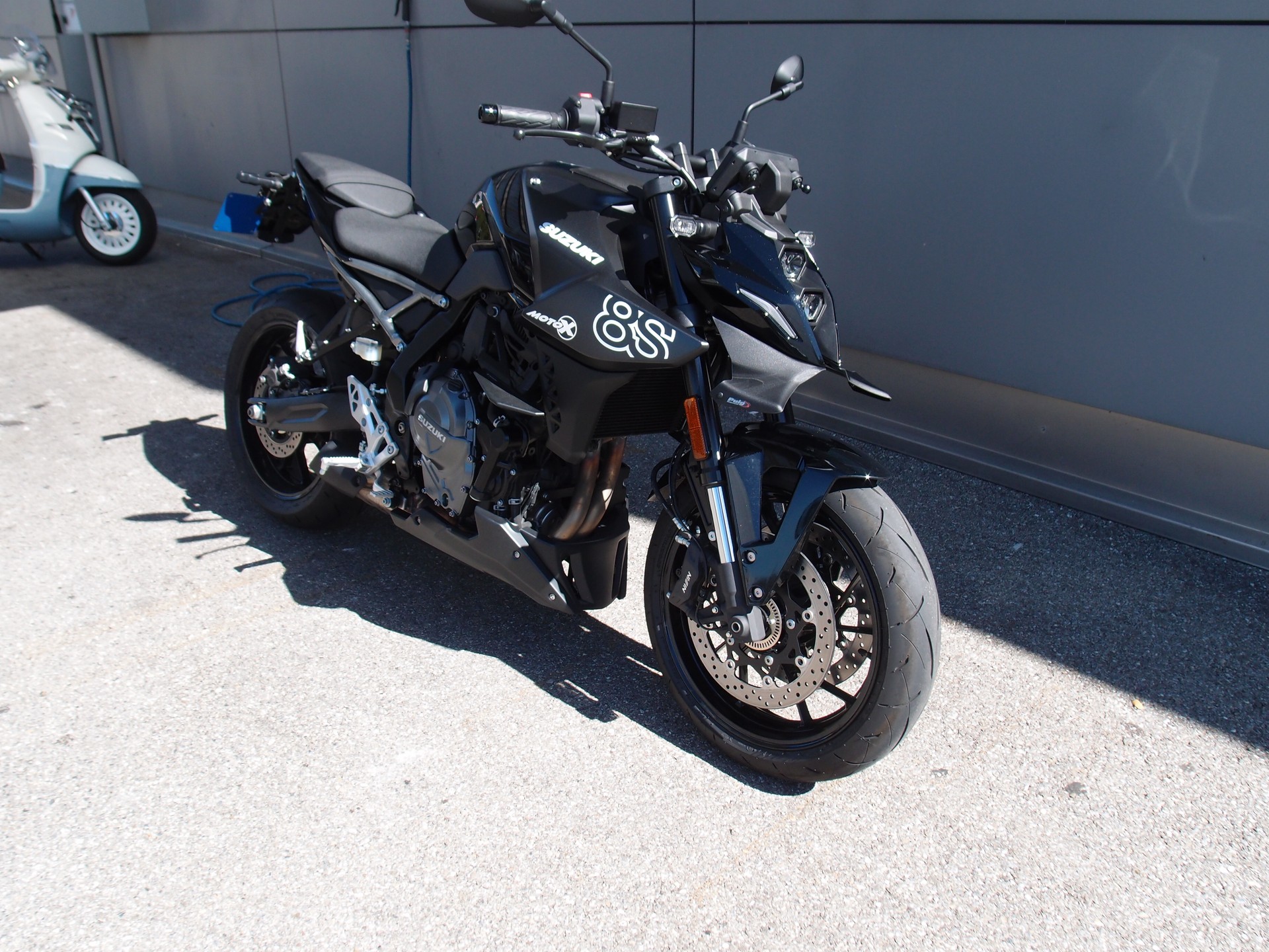 SUZUKI GSX-8S-image-3