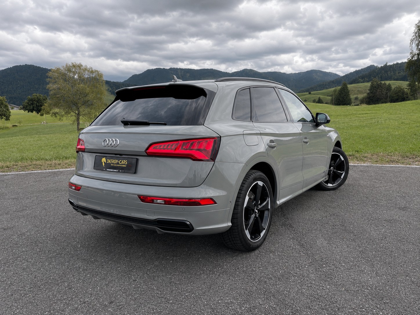 AUDI Q5 40 TDI sport quattro S-tronic-showroom-element-2
