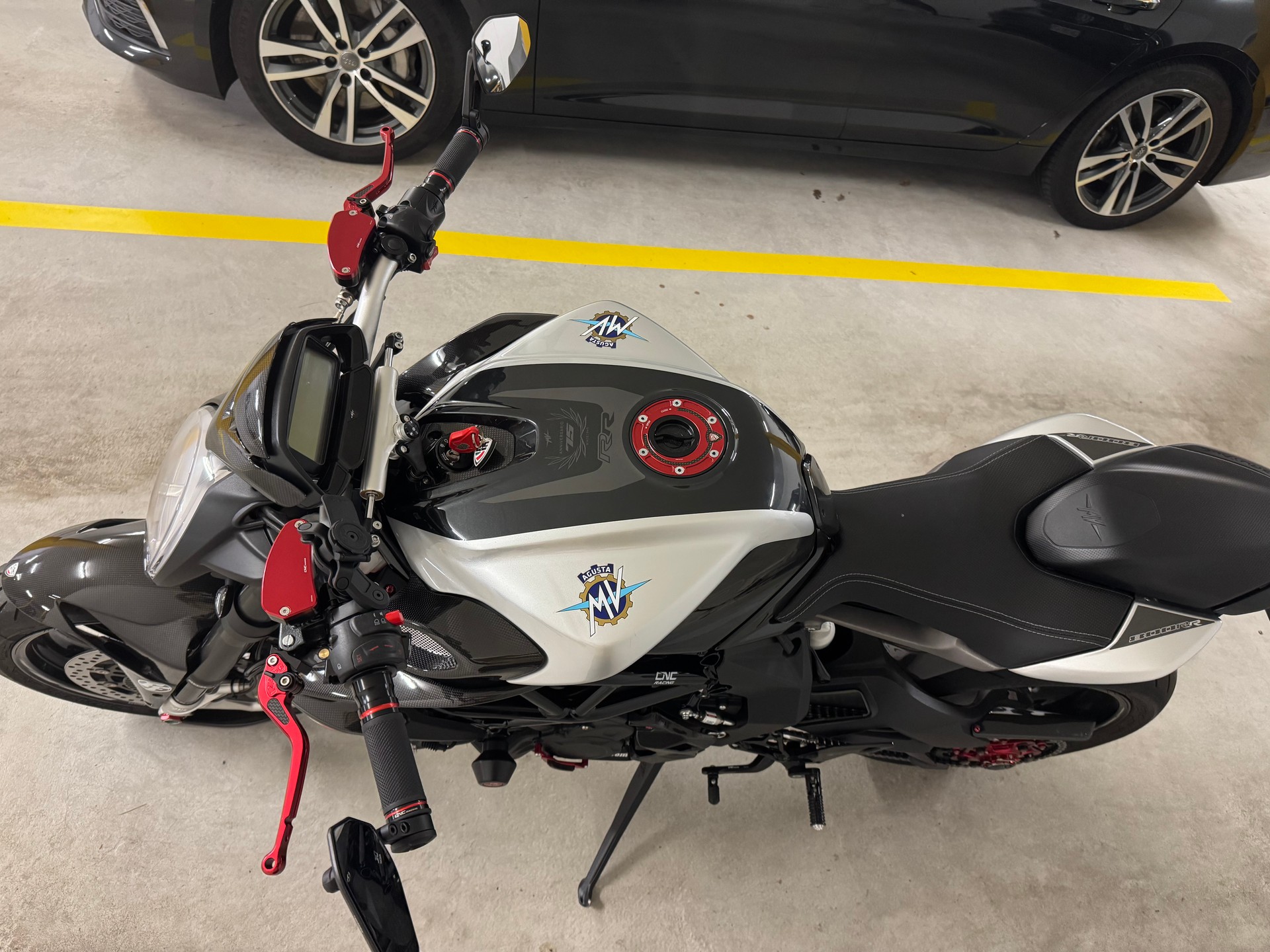 MV AGUSTA B3 Brutale 800 RR ABS-image-3
