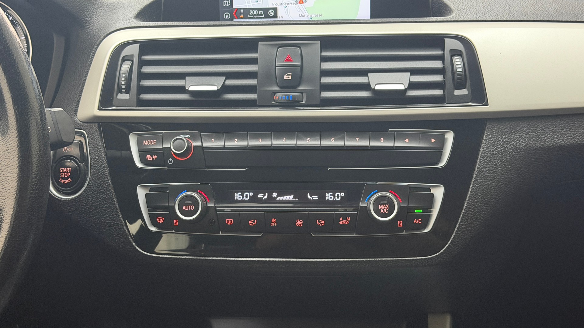 BMW 118i Steptronic-image-13