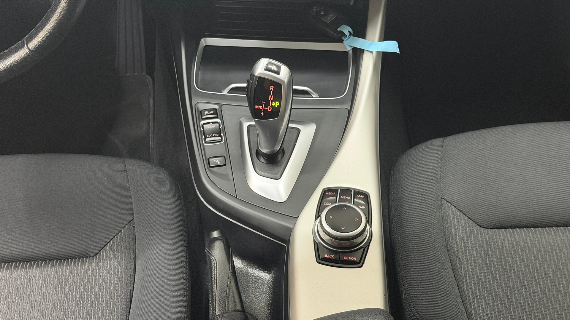 BMW 118i Steptronic-image-14