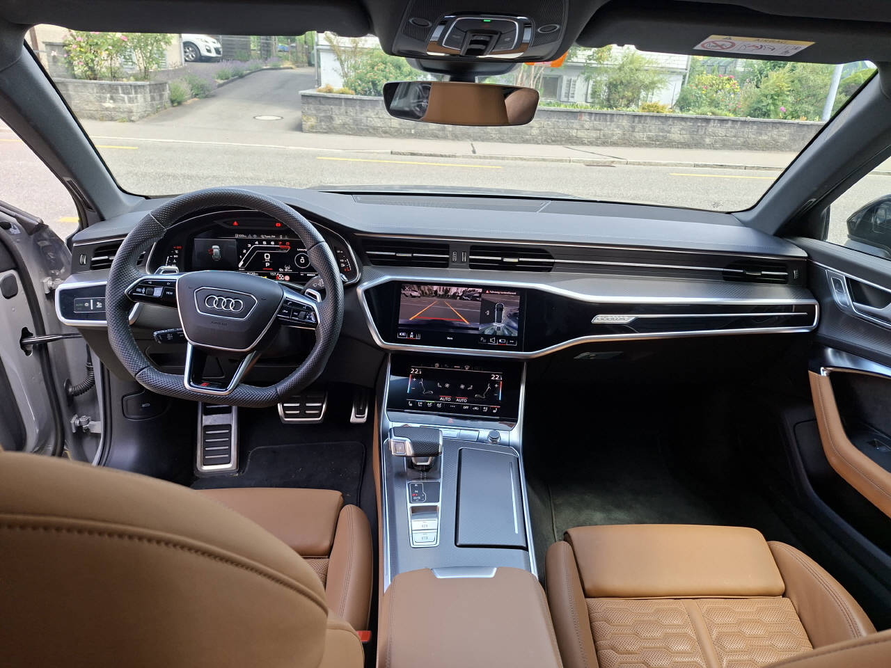 AUDI RS6 Avant 4.0 V8 TFSI performance quattro T-Tronic-image-11