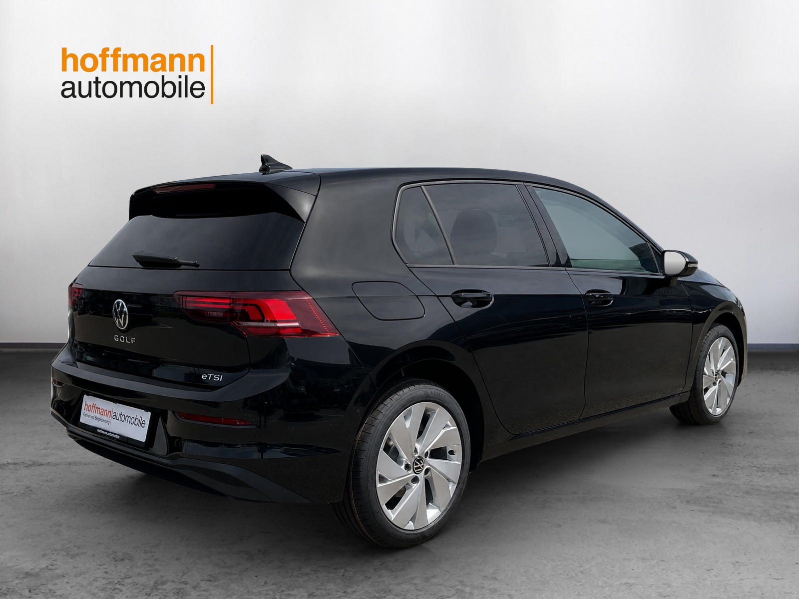 VW Golf 1.5 e TSI mHEV United DSG-showroom-element-3