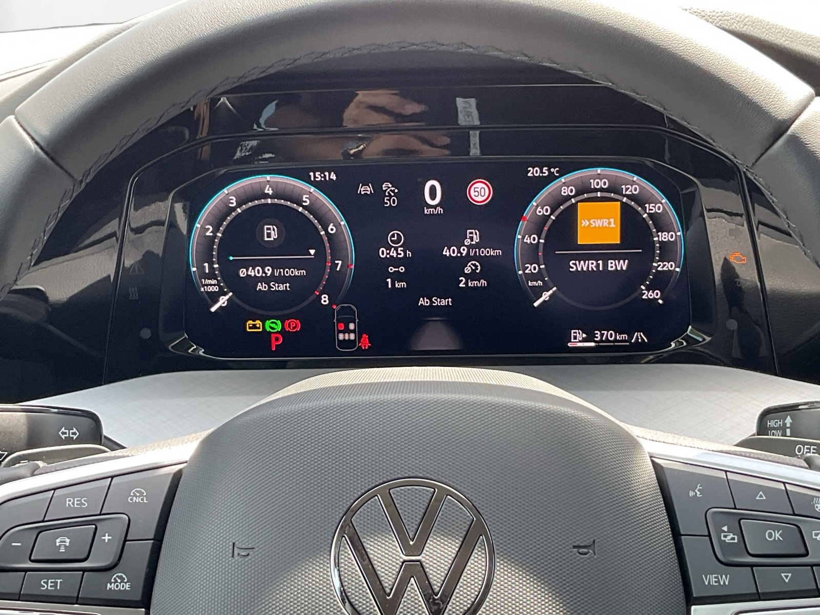 VW Golf 1.5 e TSI mHEV United DSG-image-7