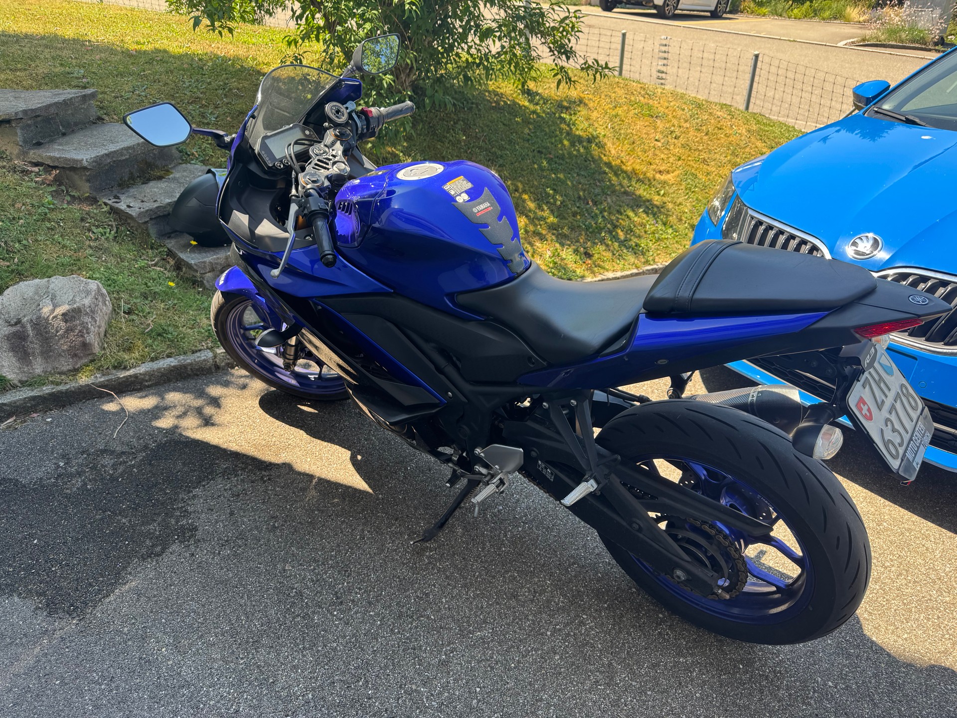 YAMAHA YZF-R3 ABS-image-3
