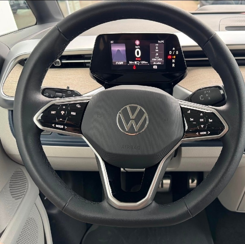 VW ID.BUZZ Pro-image-1