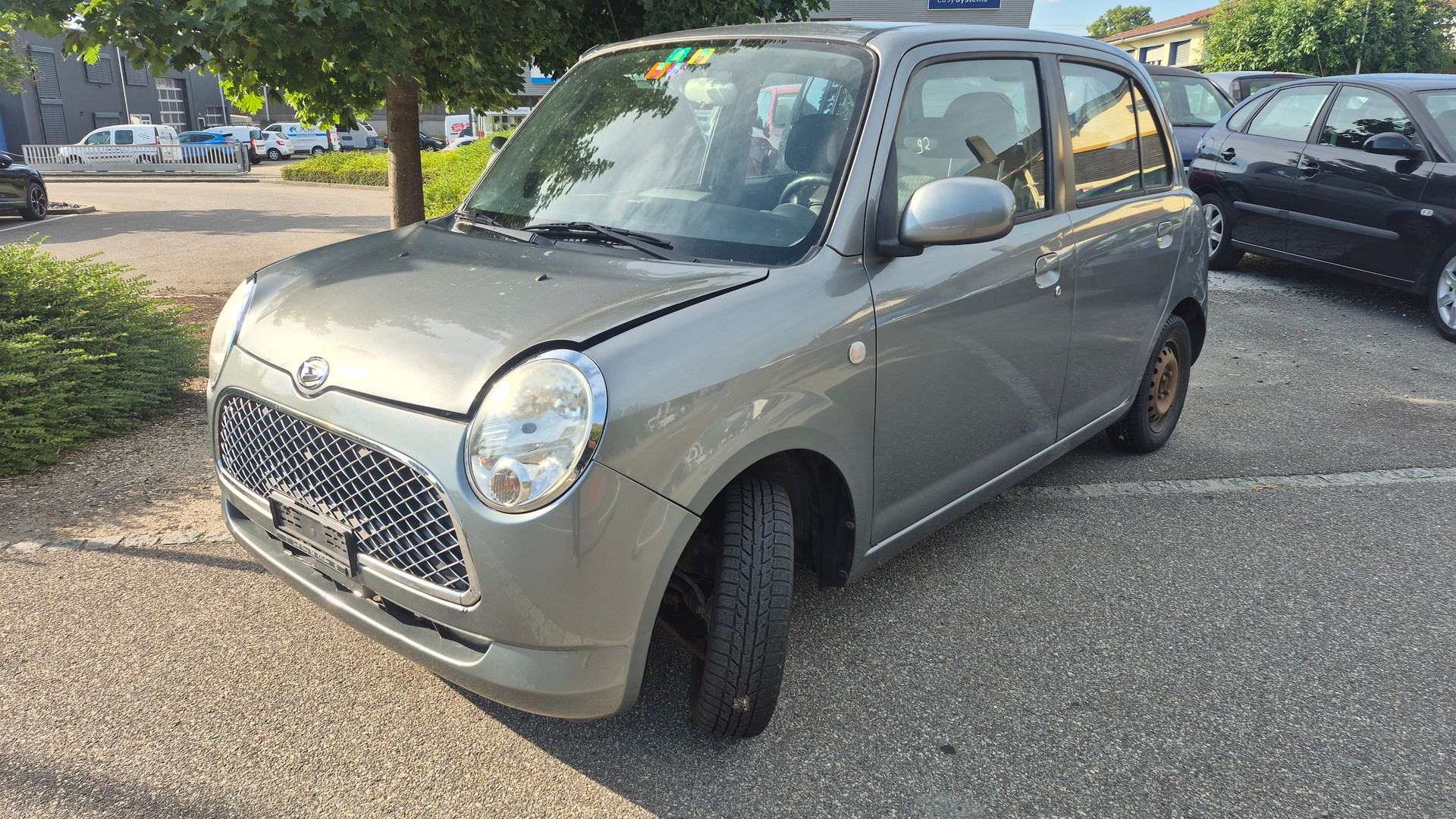 DAIHATSU Trevis 1.0