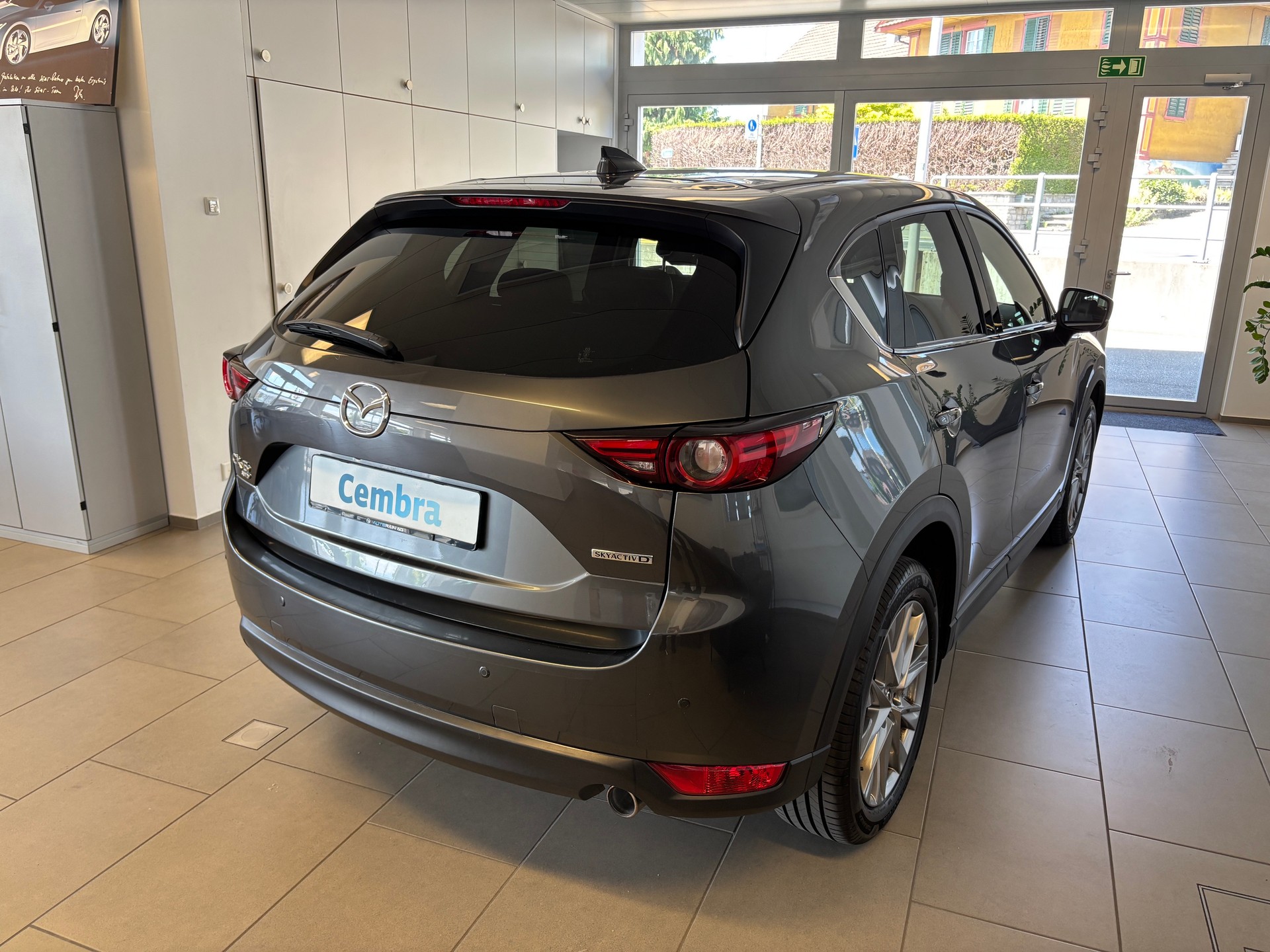 MAZDA CX-5 SKYACTIV-D 184 Revolution AWD Automat-showroom-element-2
