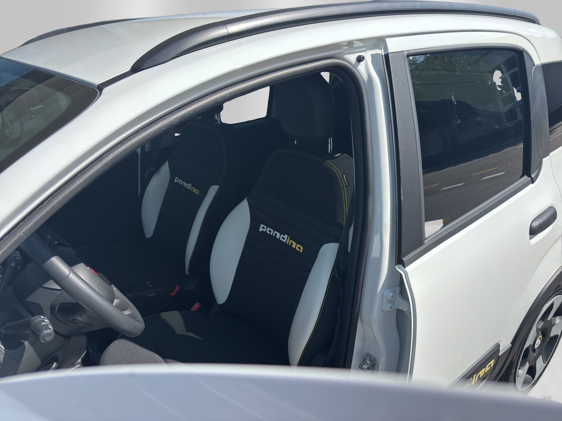 FIAT Panda 1.0 MHEV Cross-image-8
