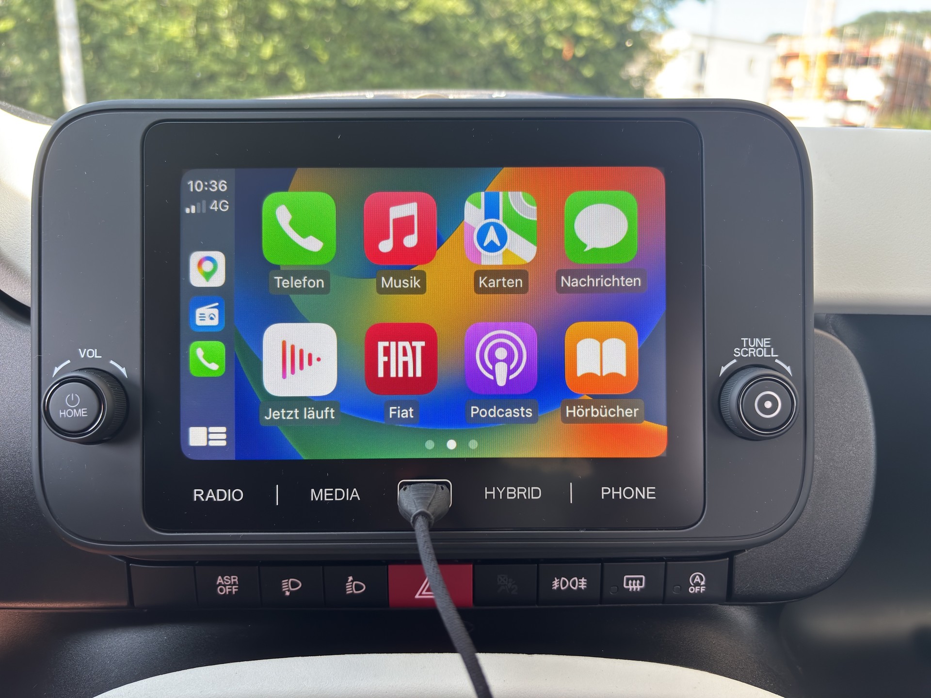 FIAT Panda 1.0 MHEV Cross-image-12