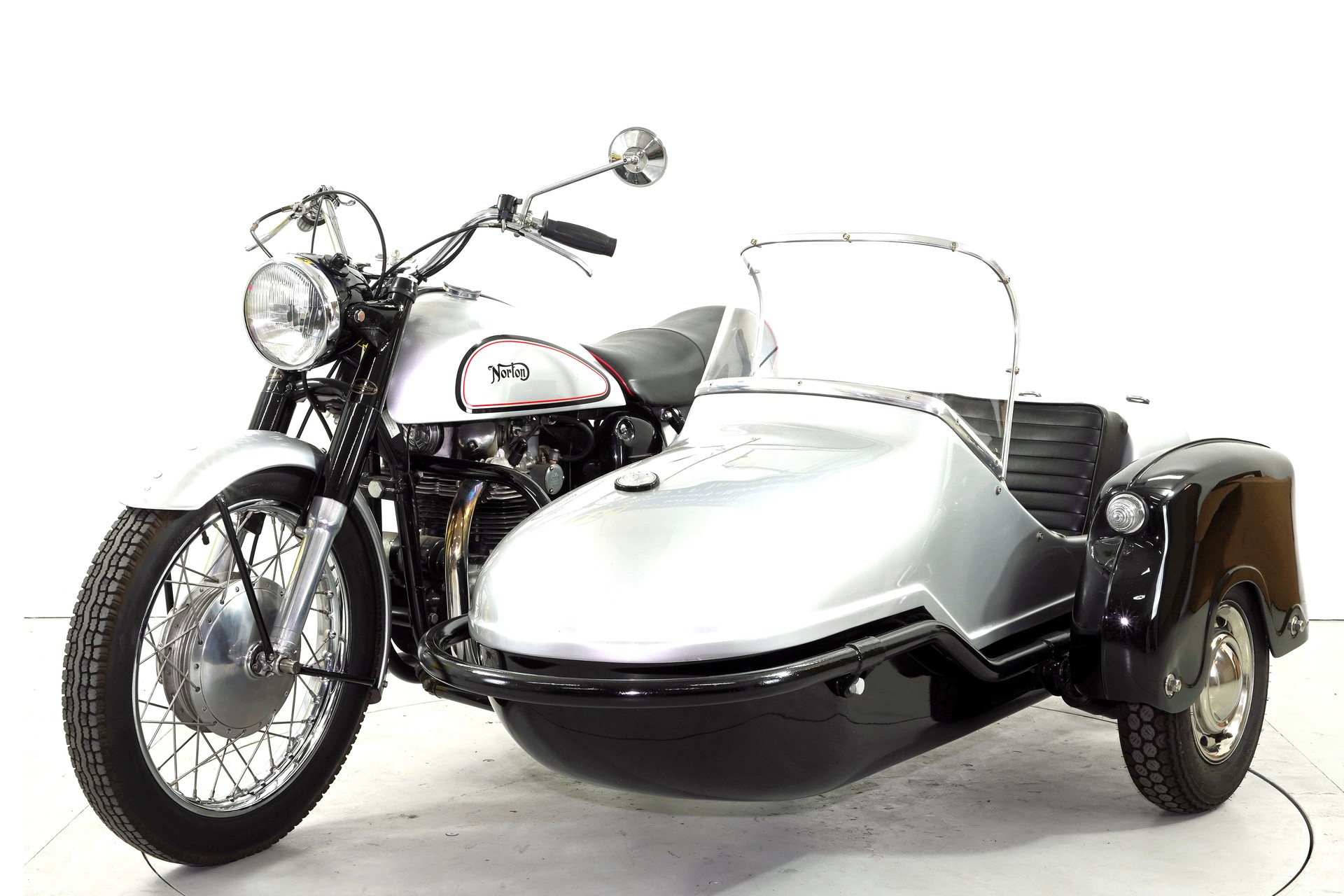 NORTON DOMINATOR 99-image-2