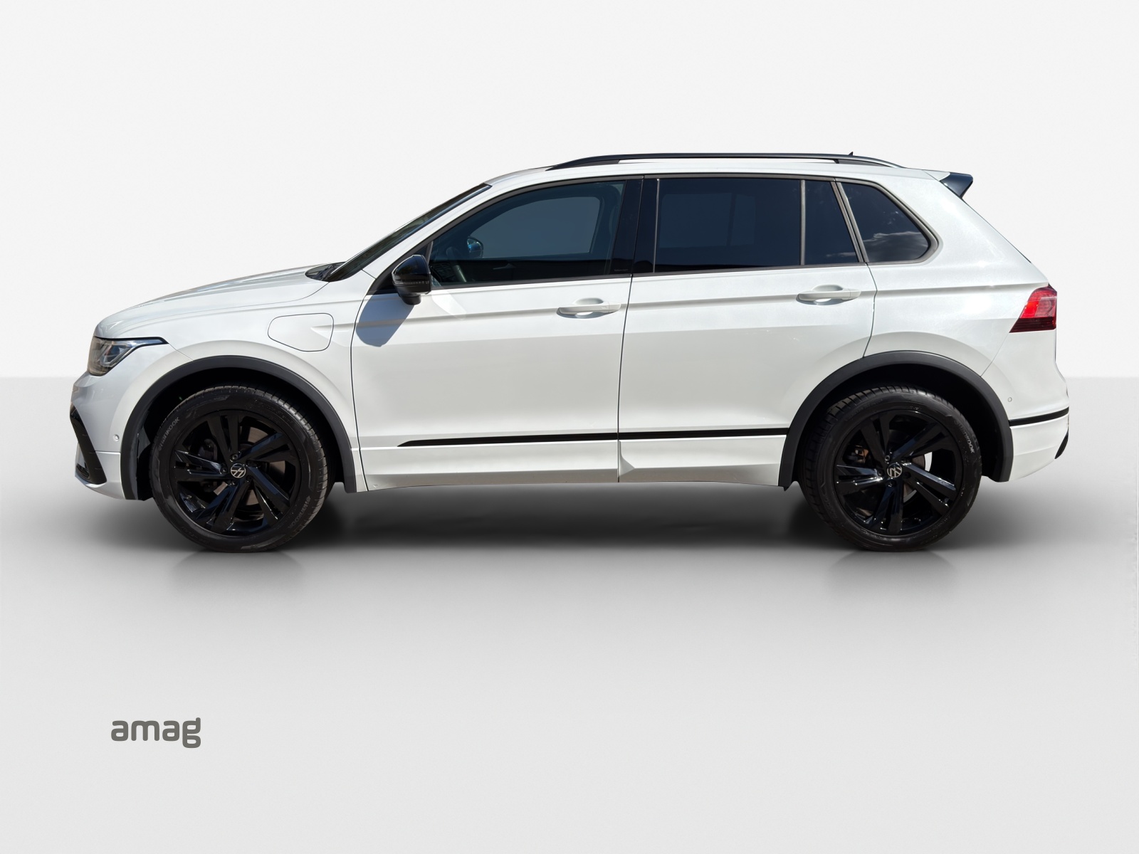 VW Tiguan 1.4TSI PHEV R-Line DSG-showroom-element-2