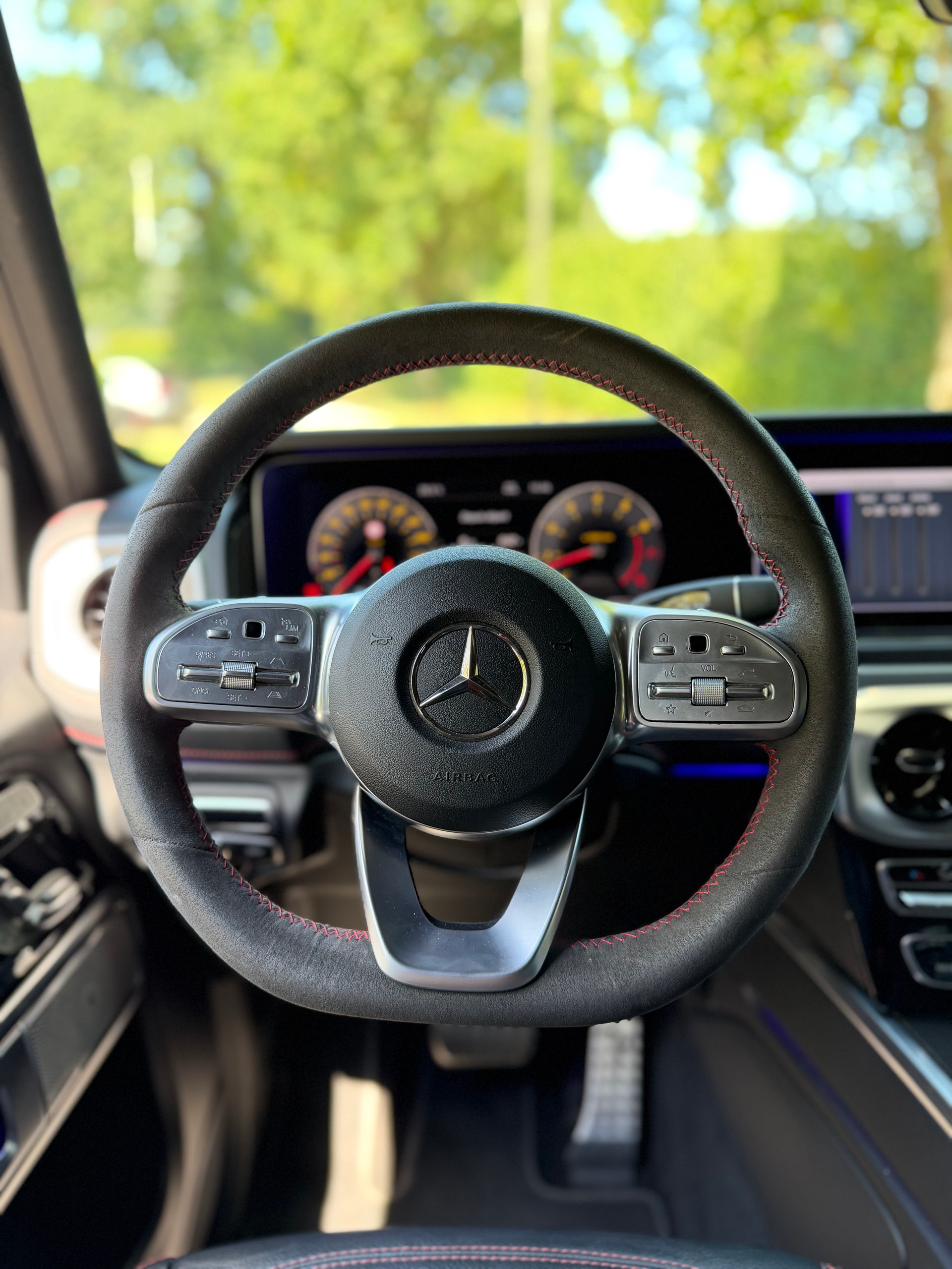 MERCEDES-BENZ G 500 AMG Line 9G-Tronic G63 LOOK-image-11