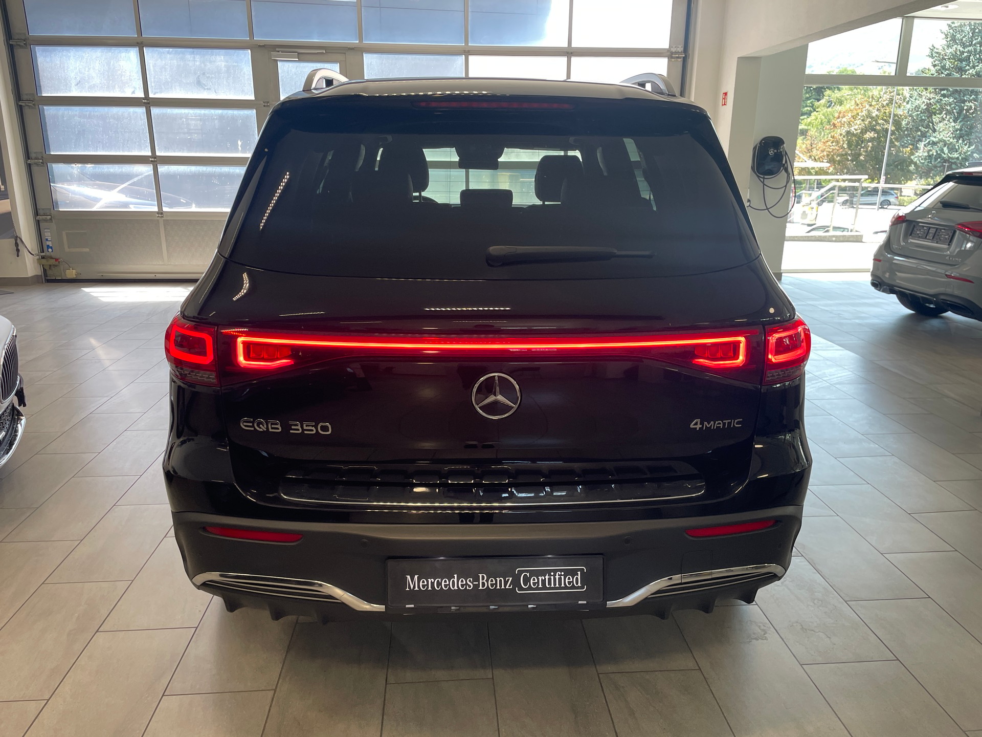 MERCEDES-BENZ EQB 350 AMG Line 4Matic-image-6