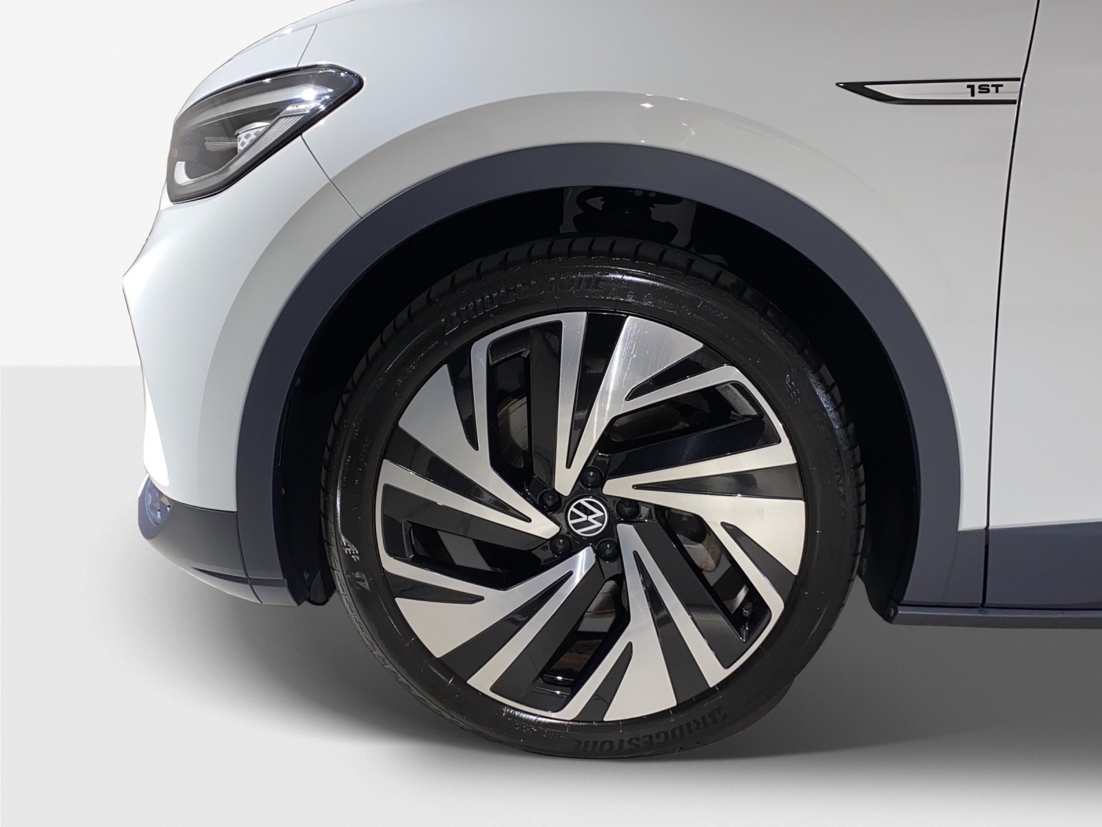 VW ID.4 Pro Performance 77 kWh 1ST-image-12