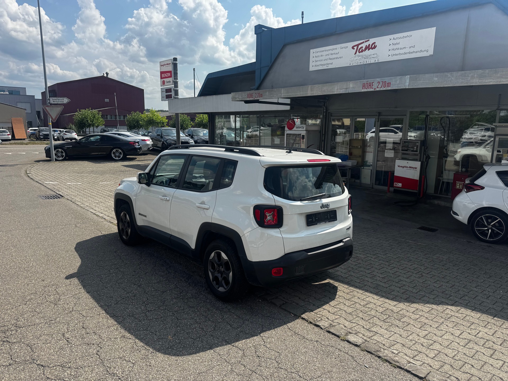 JEEP Renegade 1.4 Turbo Longitude-image-3