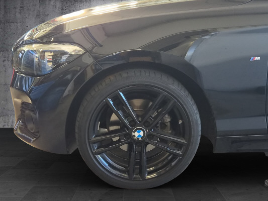 BMW 118d xDrive Ed. M Sport-image-12