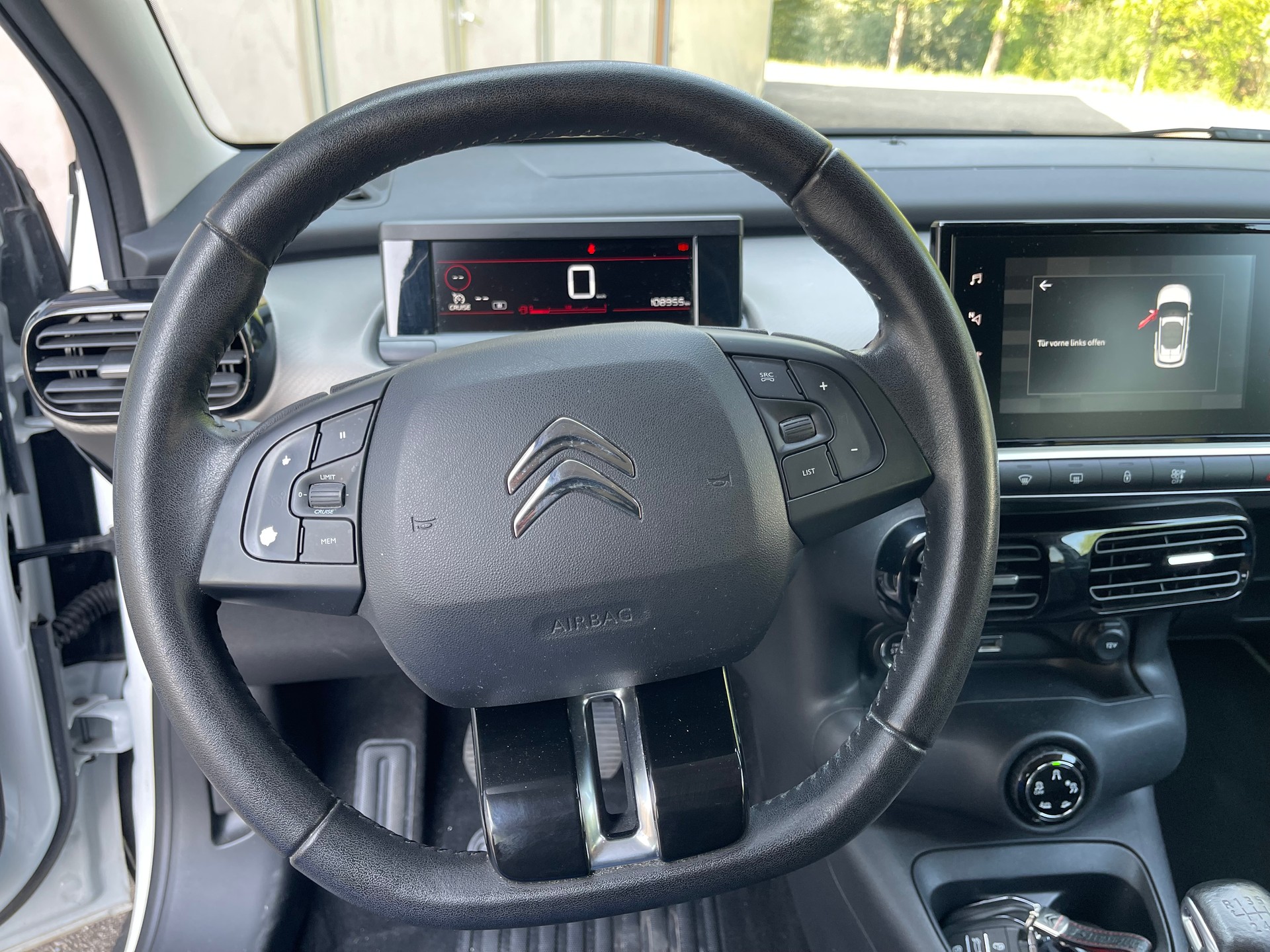 CITROEN C4 Cactus 1.2 PureT Origins-image-12