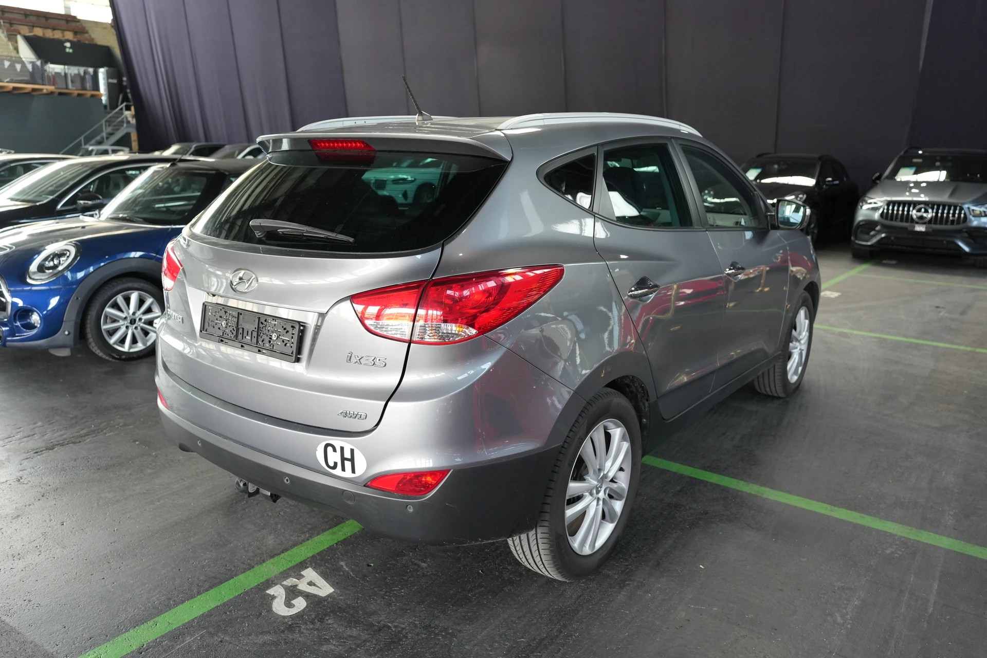 HYUNDAI iX 35 2.0 Style 4WD Automatic-showroom-element-1
