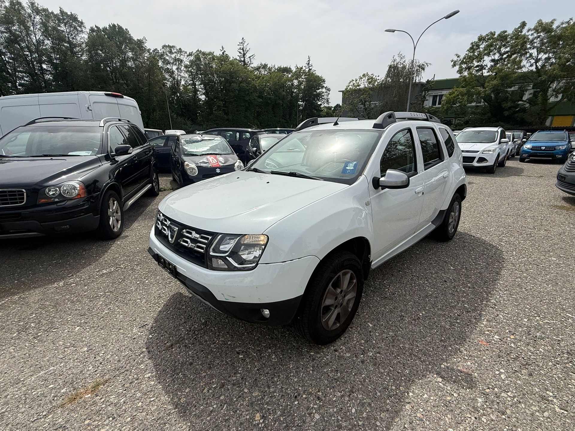 DACIA Duster 1.2 T Lauréate 4x4-image-6