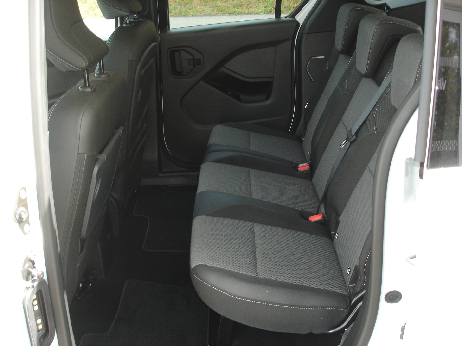 RENAULT Kangoo 1.3 TCe 130 PF Techno EDC-image-6
