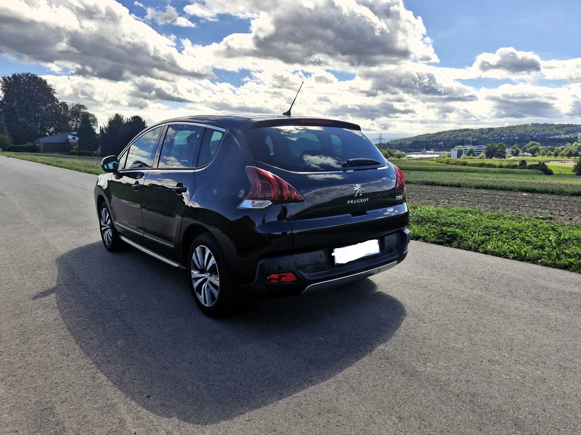 PEUGEOT 3008 1.6 16V T Platinum Tiptronic-image-3