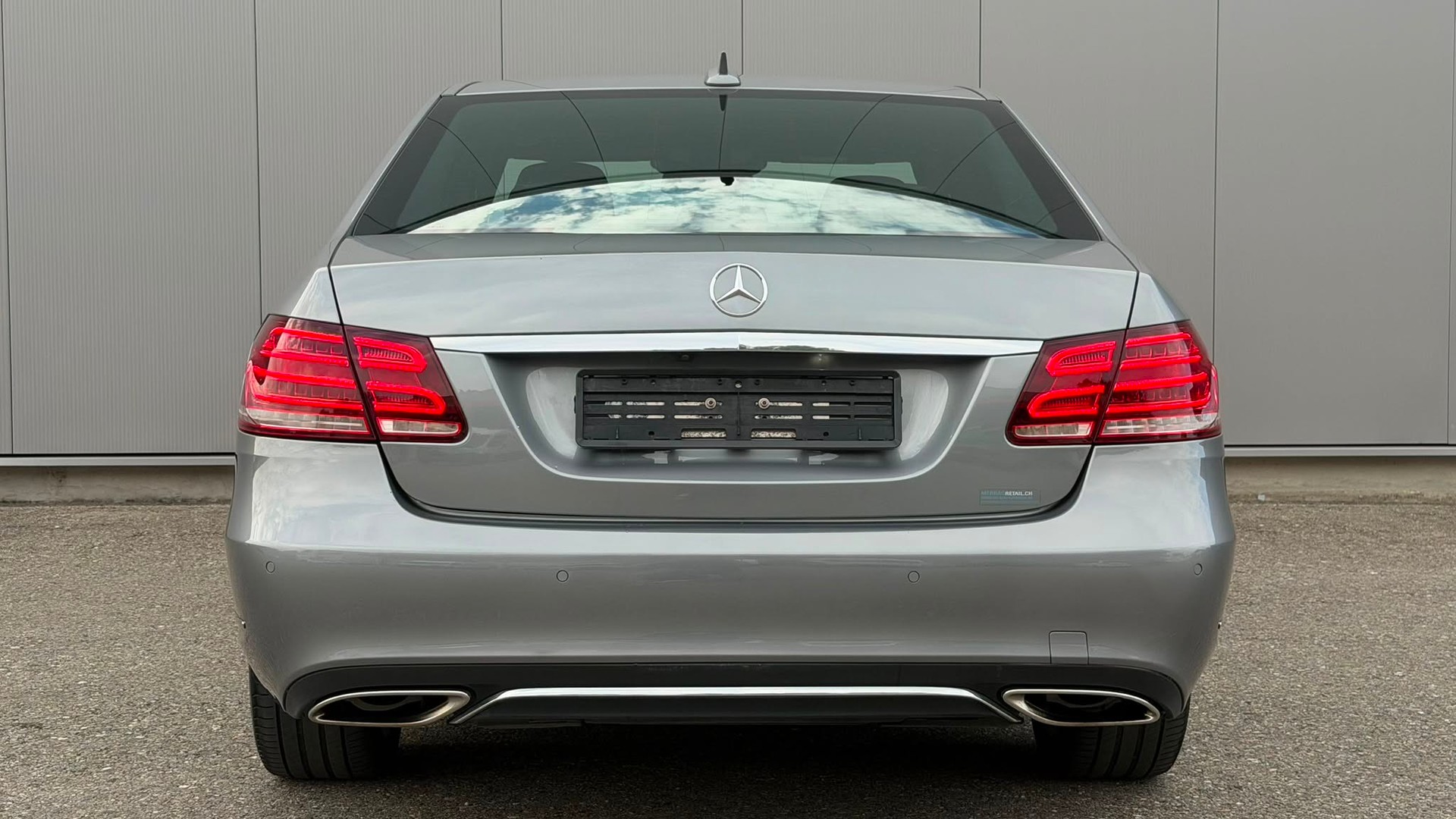 MERCEDES-BENZ E 400 Avantgarde 4Matic 7G-Tronic-image-6