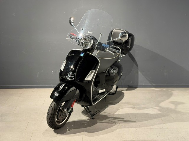 PIAGGIO Vespa GTS 300 ABS-image-2